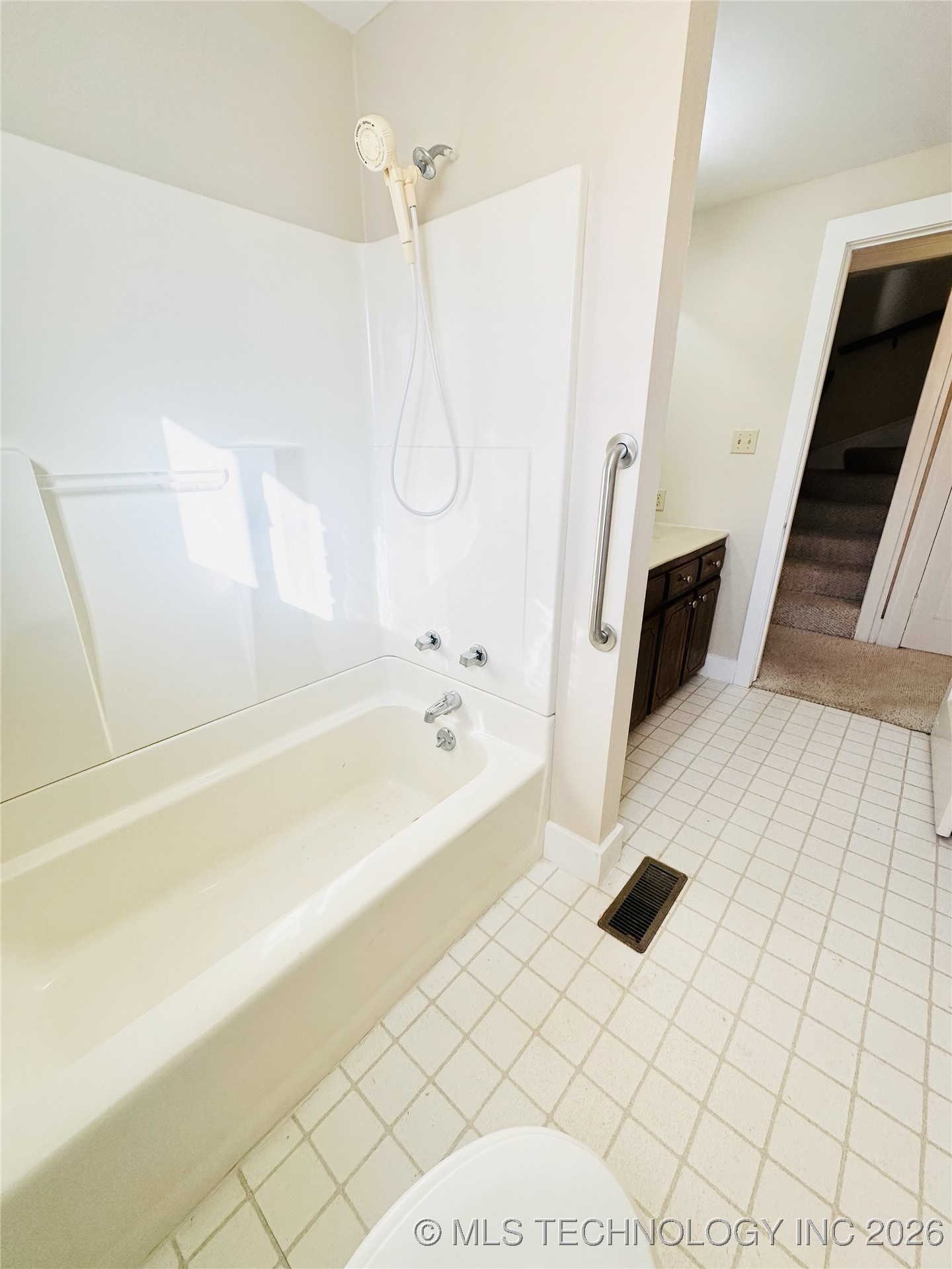 803 W Moore Street Property Photo 48