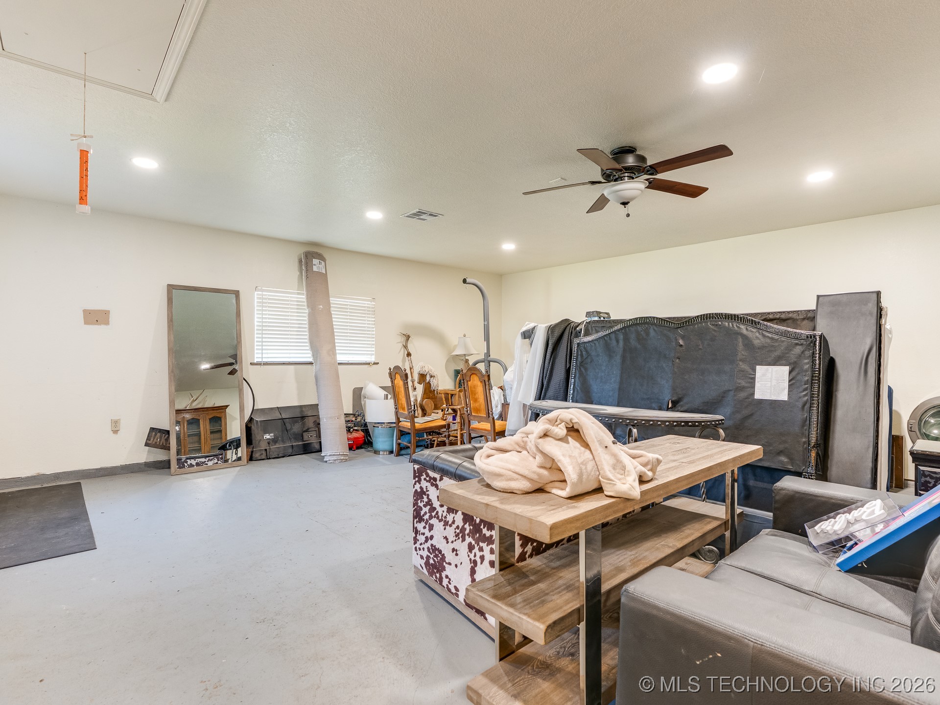 19034 County Road 3590 Property Photo 35