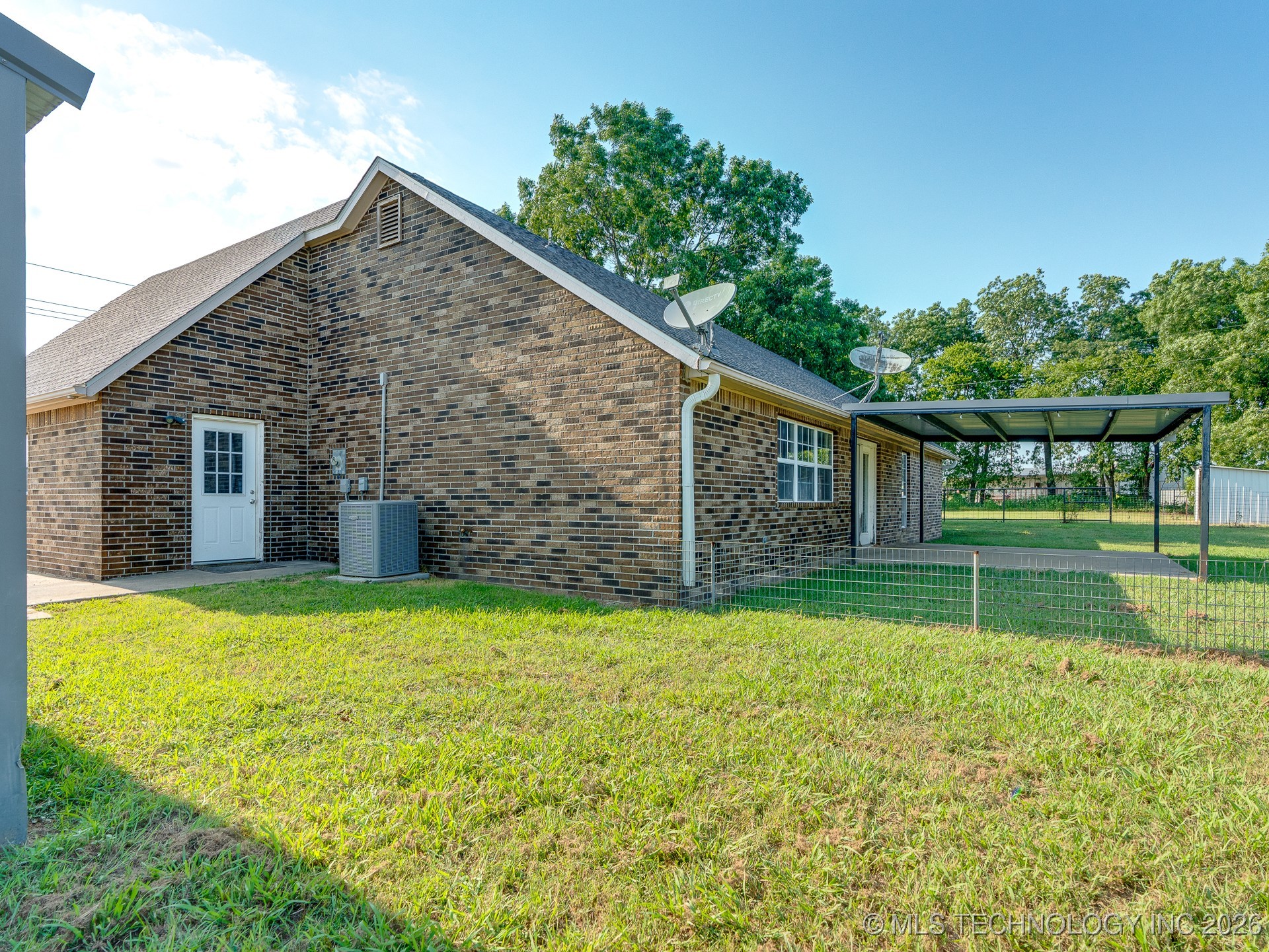 19034 County Road 3590 Property Photo 38