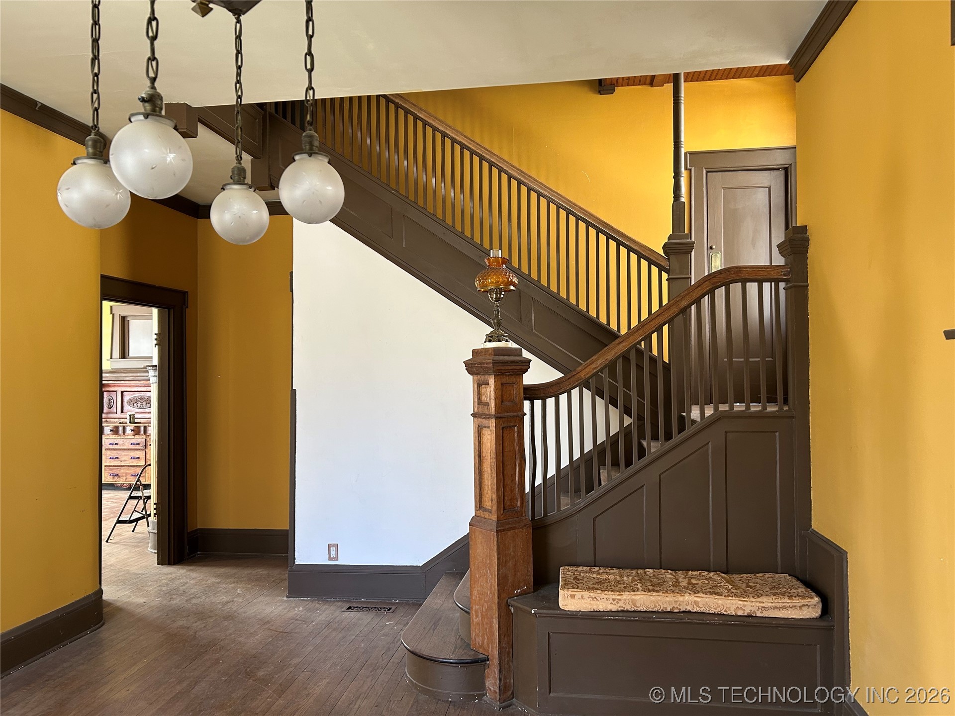 423 Kendall Boulevard Property Photo 2