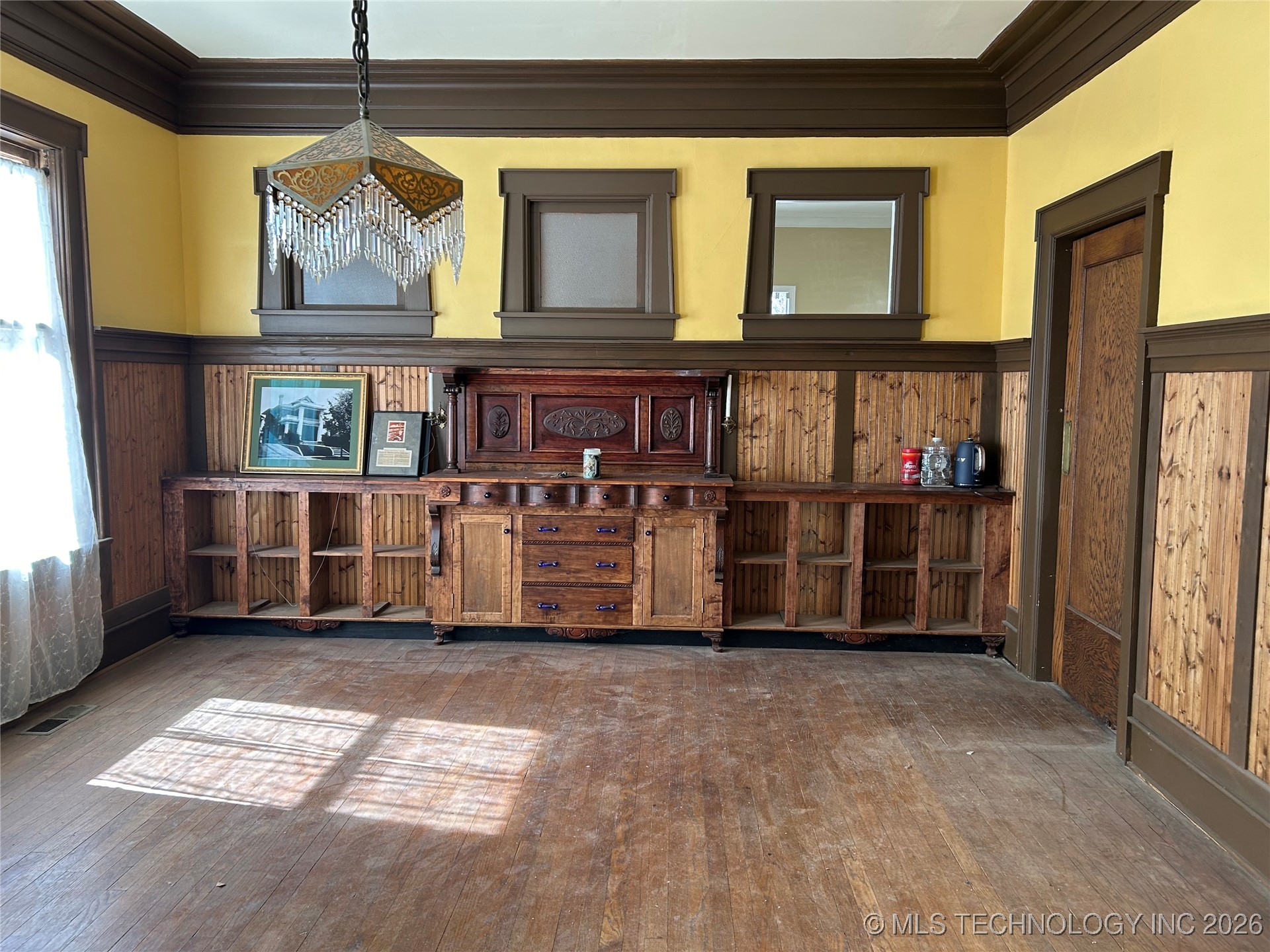 423 Kendall Boulevard Property Photo 6