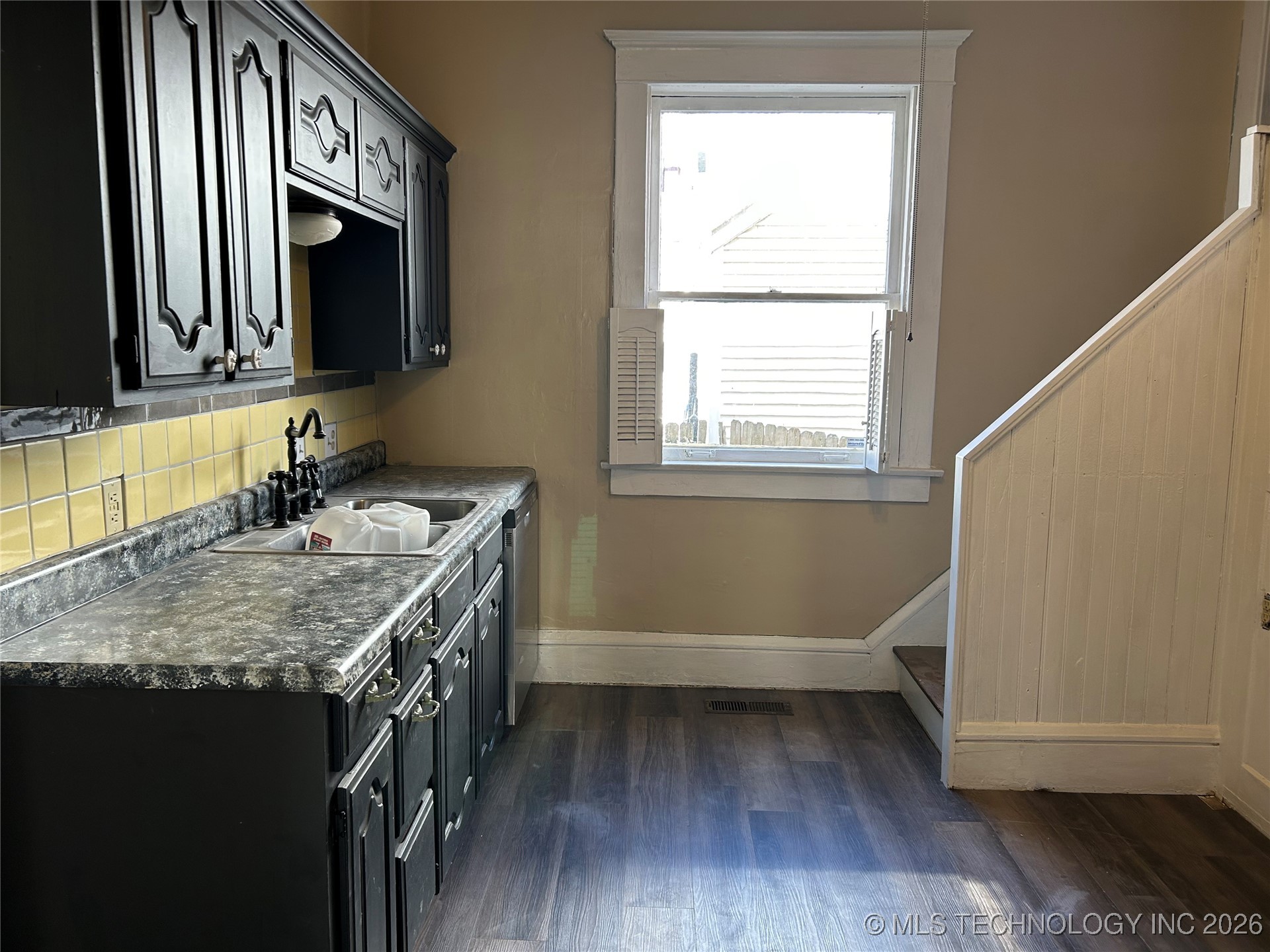 423 Kendall Boulevard Property Photo 10