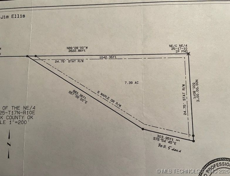 S Maple Drive Property Photo 5