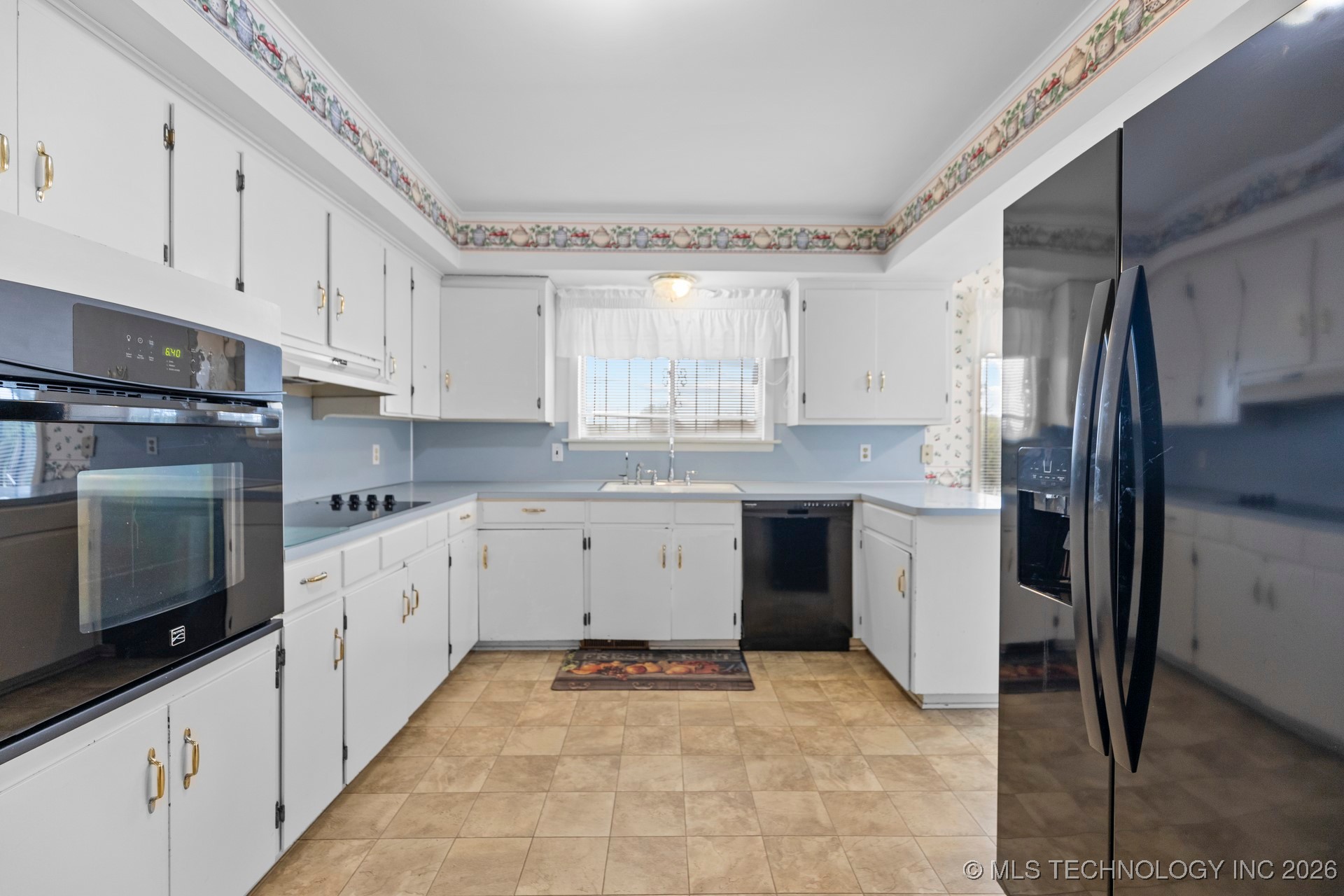 1828 E 63rd Street Property Photo 6