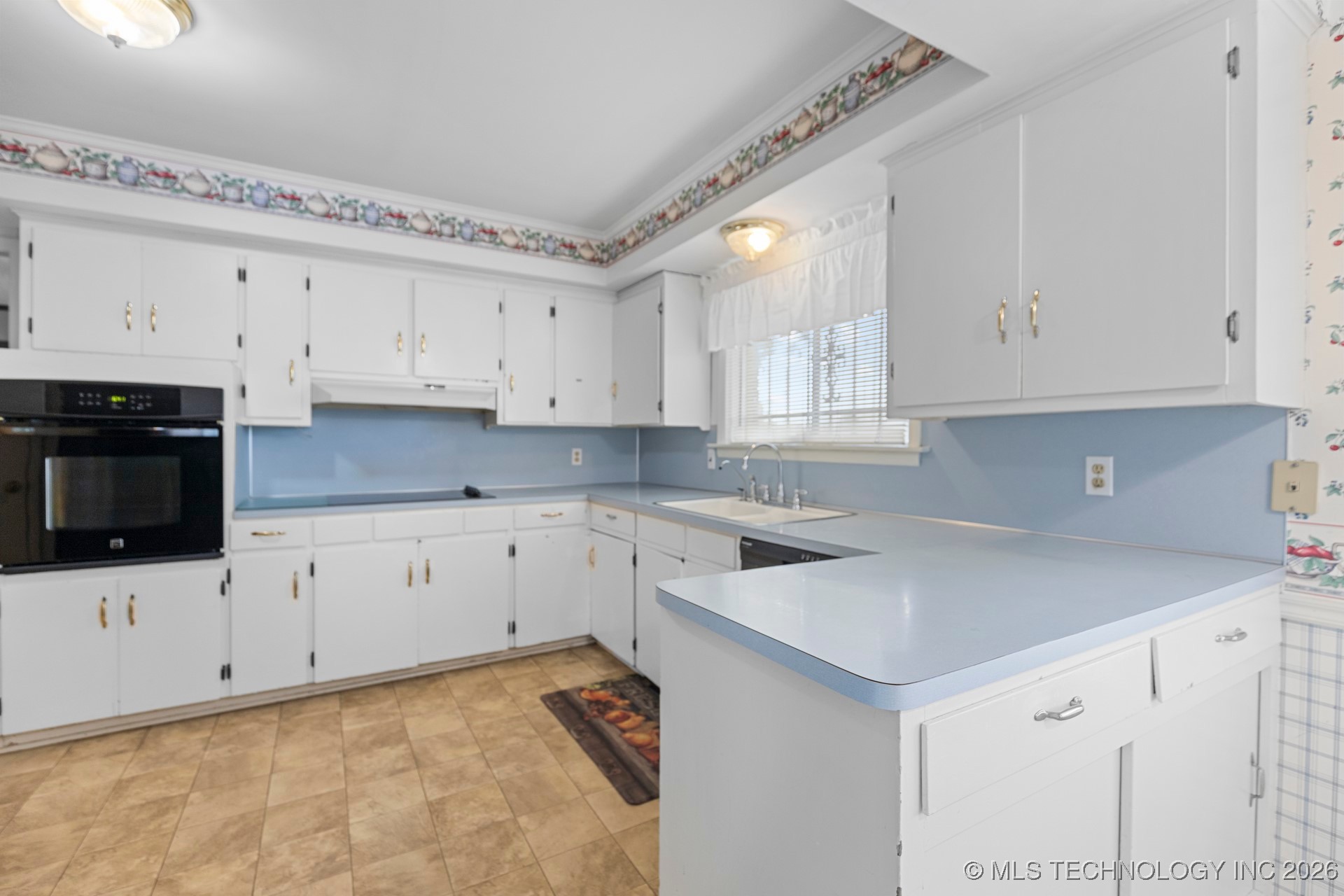 1828 E 63rd Street Property Photo 8