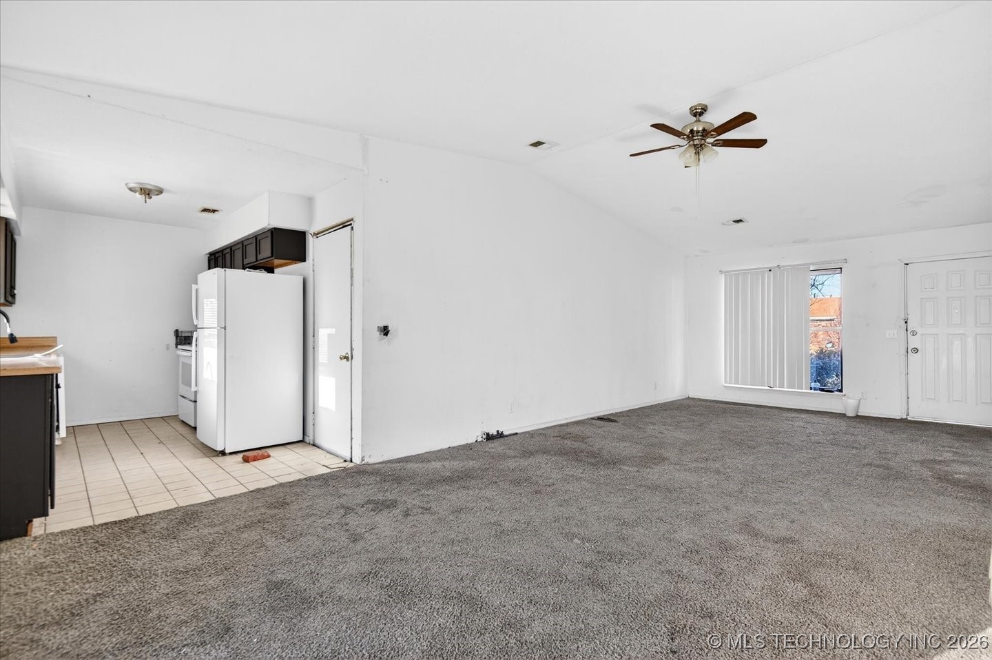 504 Highland Drive Property Photo 8