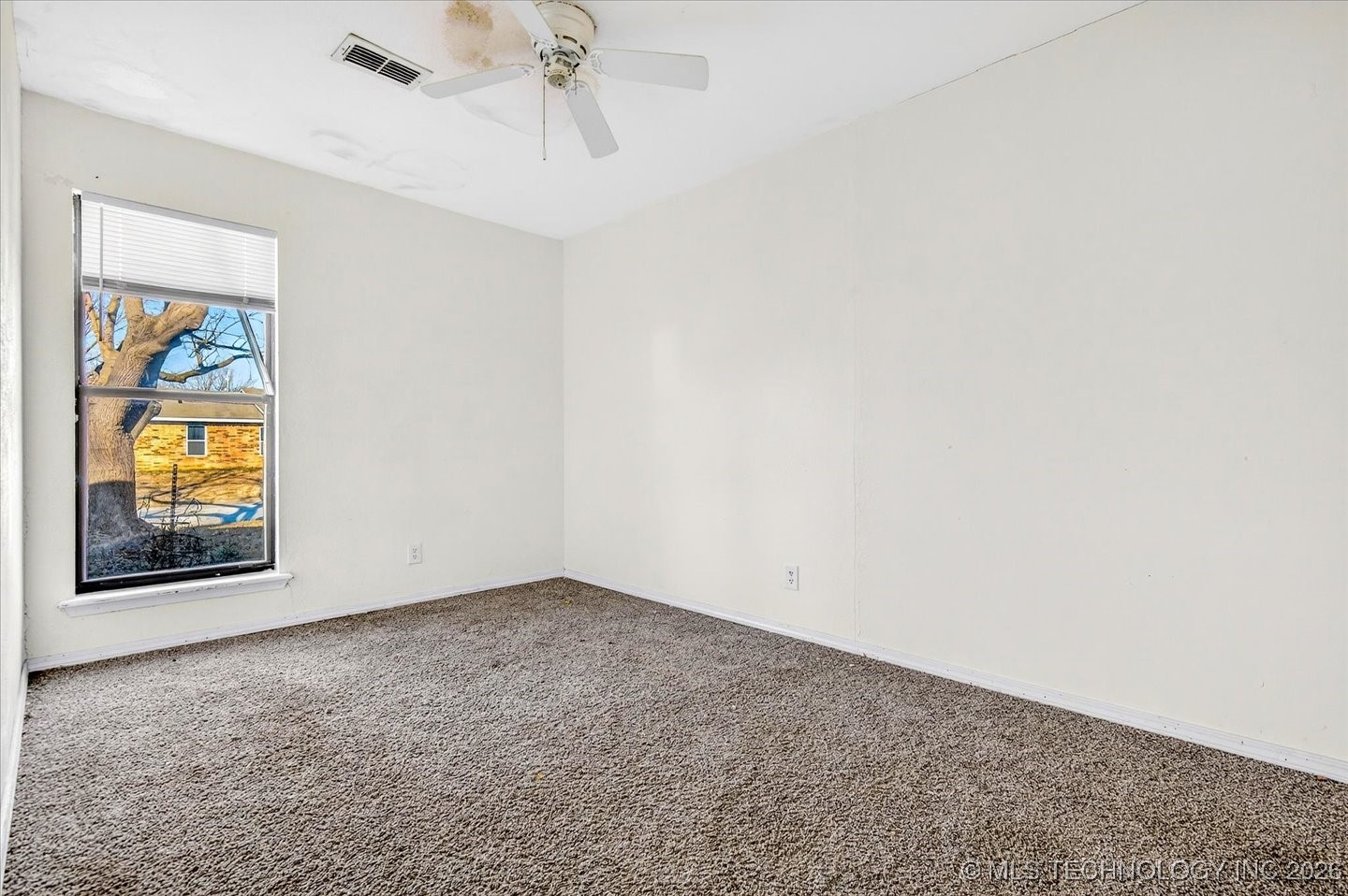 504 Highland Drive Property Photo 18