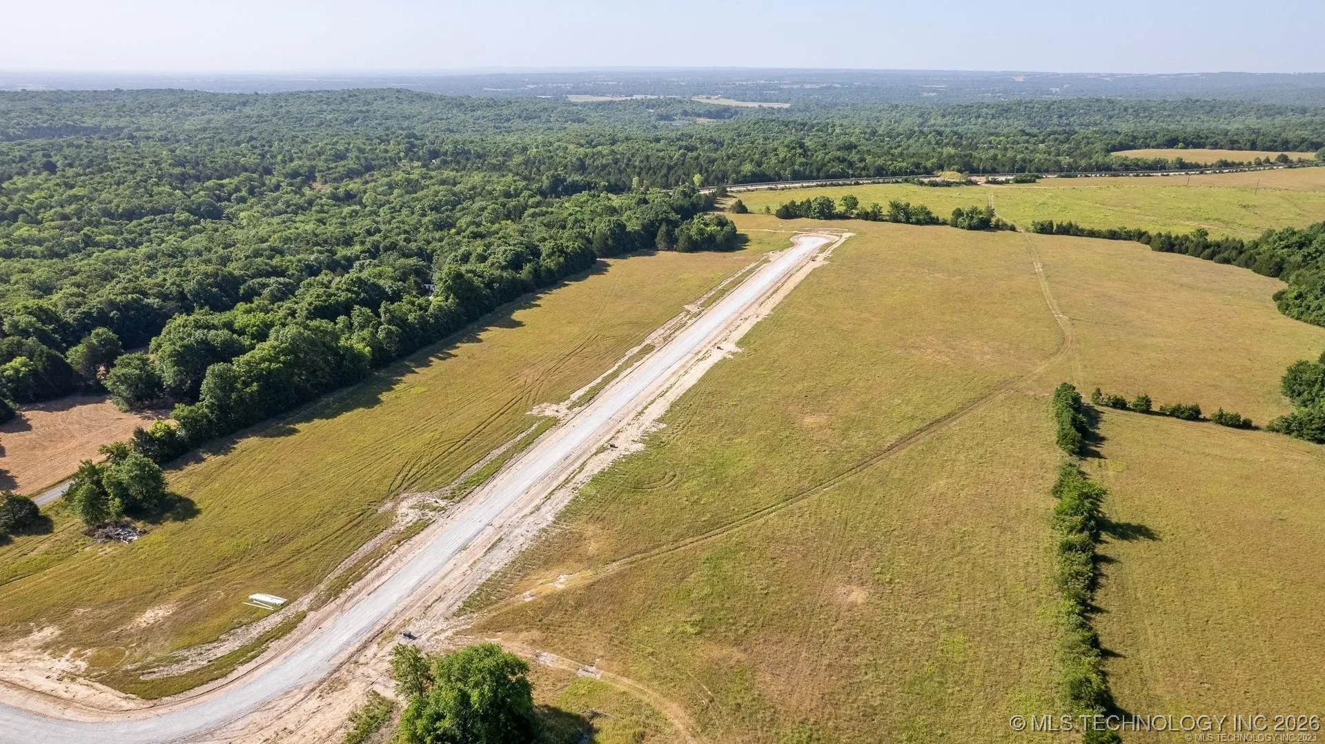17533 County Road 3539 Property Photo 4