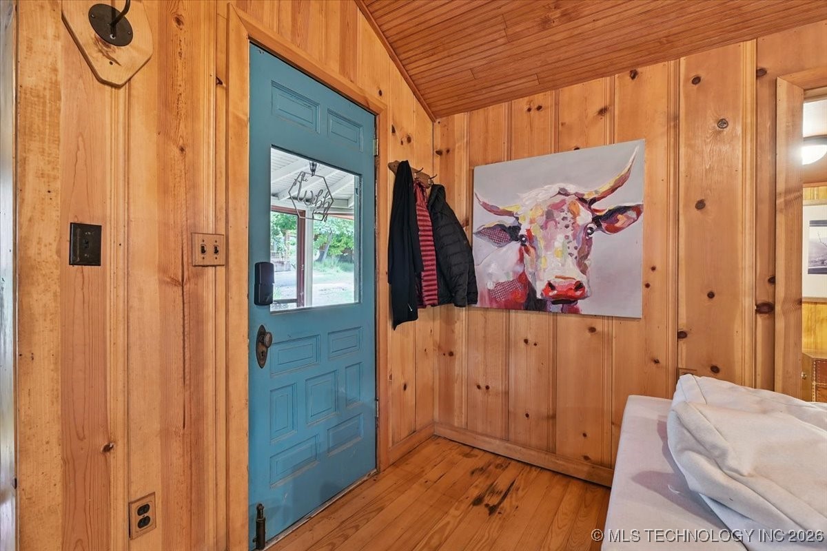 58 Oak Street Property Photo 6