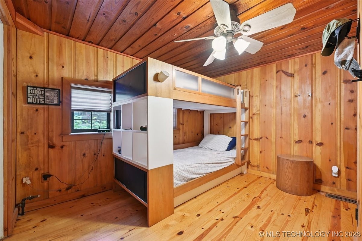 58 Oak Street Property Photo 26