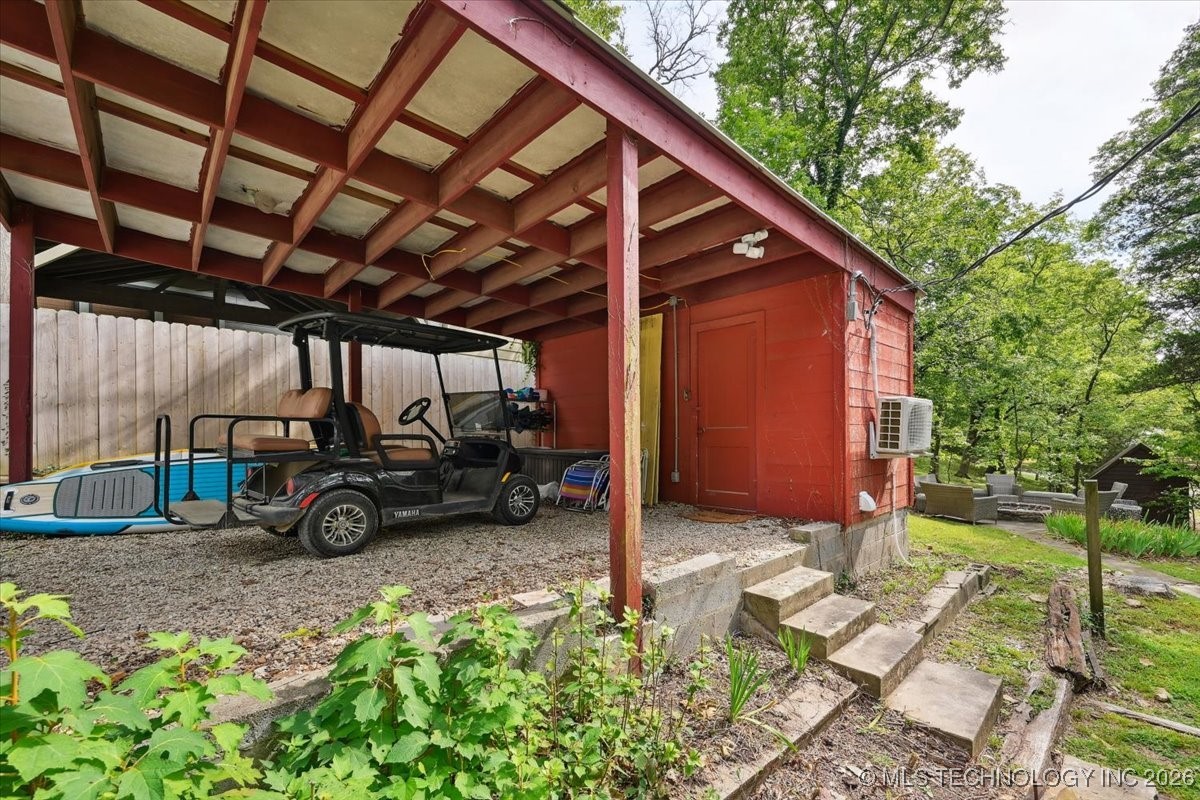 58 Oak Street Property Photo 28