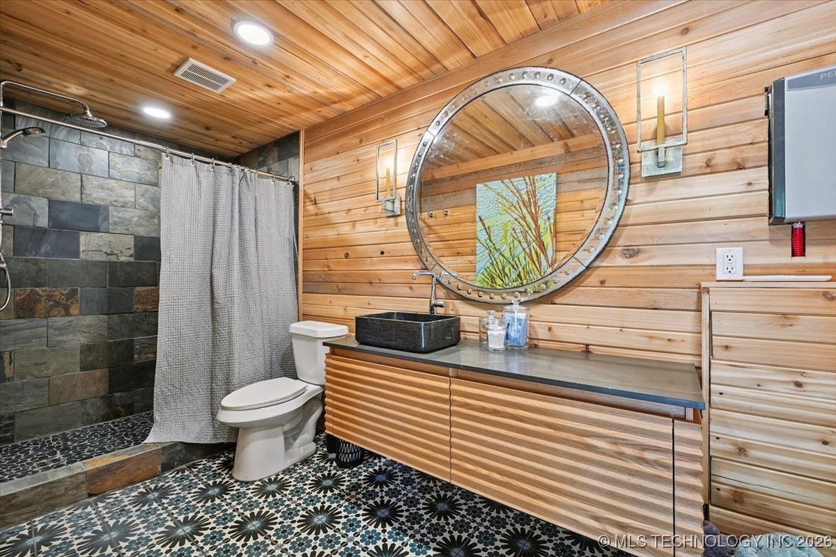 58 Oak Street Property Photo 29