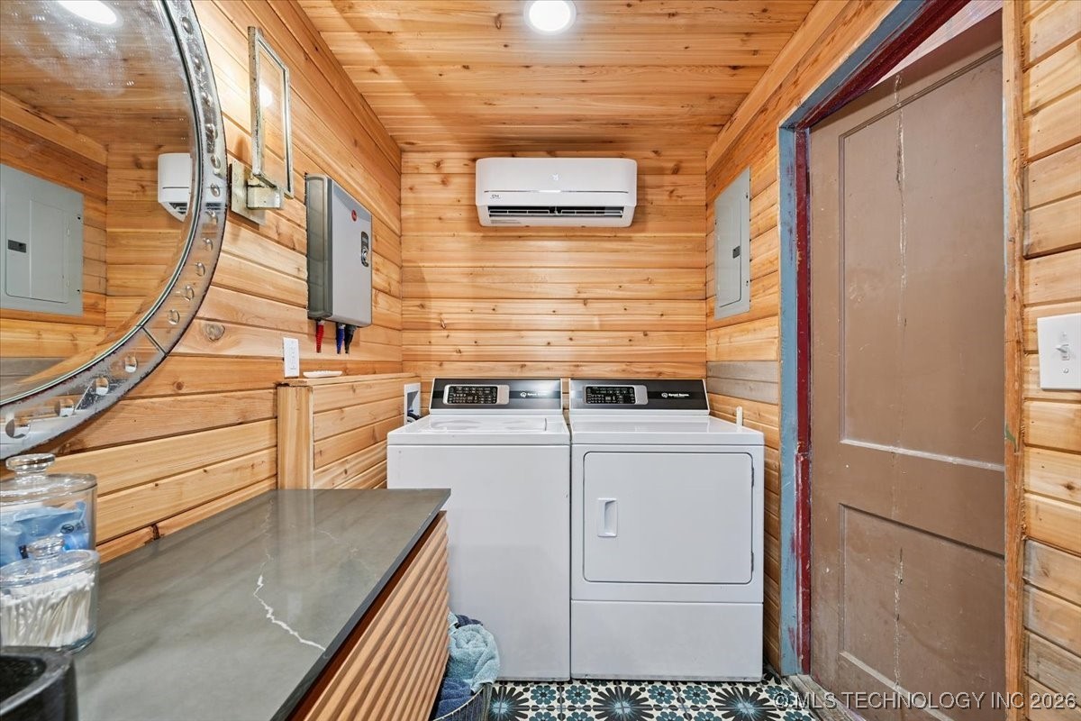 58 Oak Street Property Photo 31