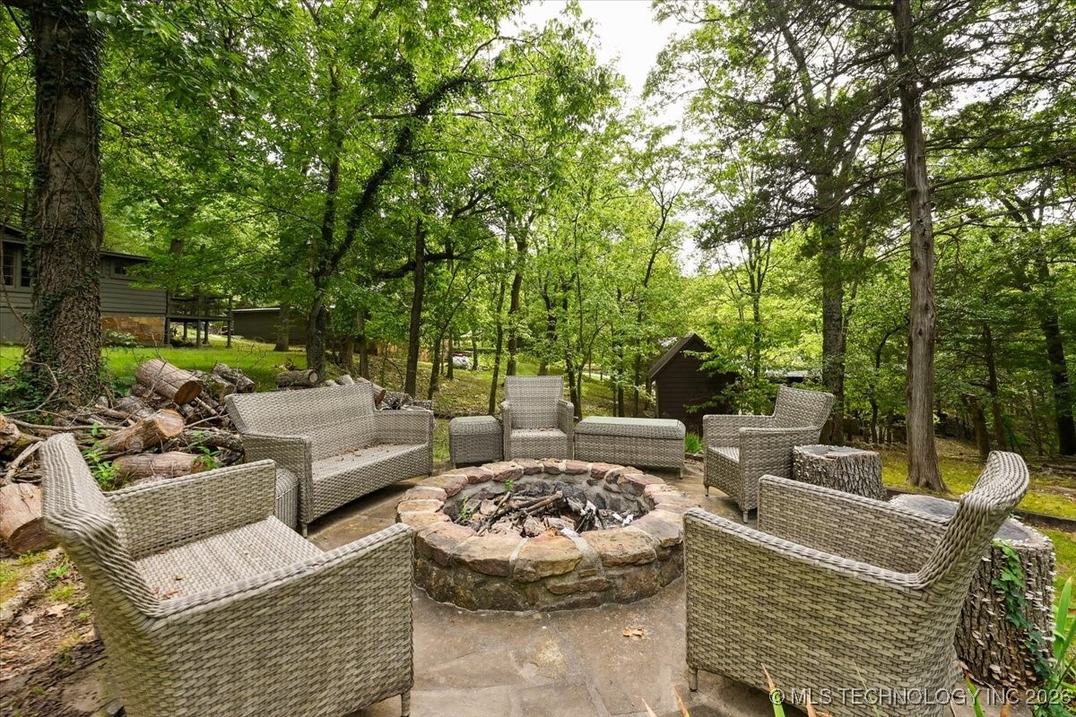 58 Oak Street Property Photo 35