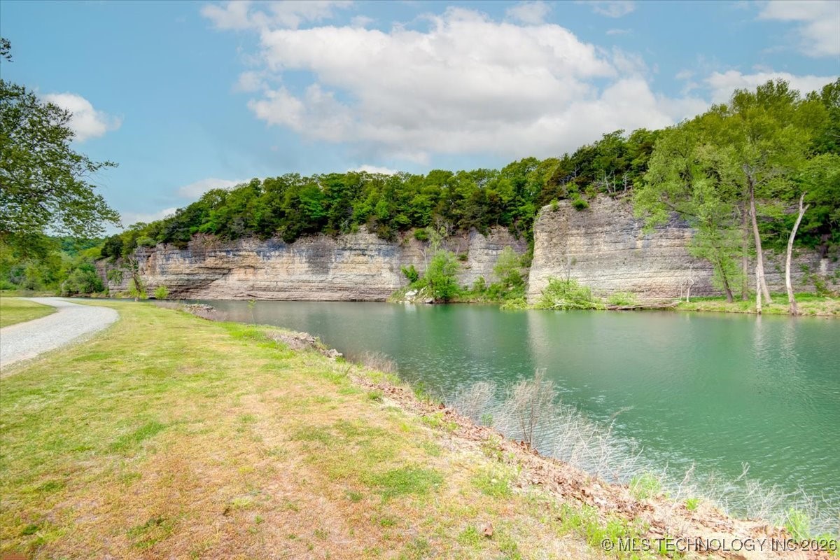 58 Oak Street Property Photo 42