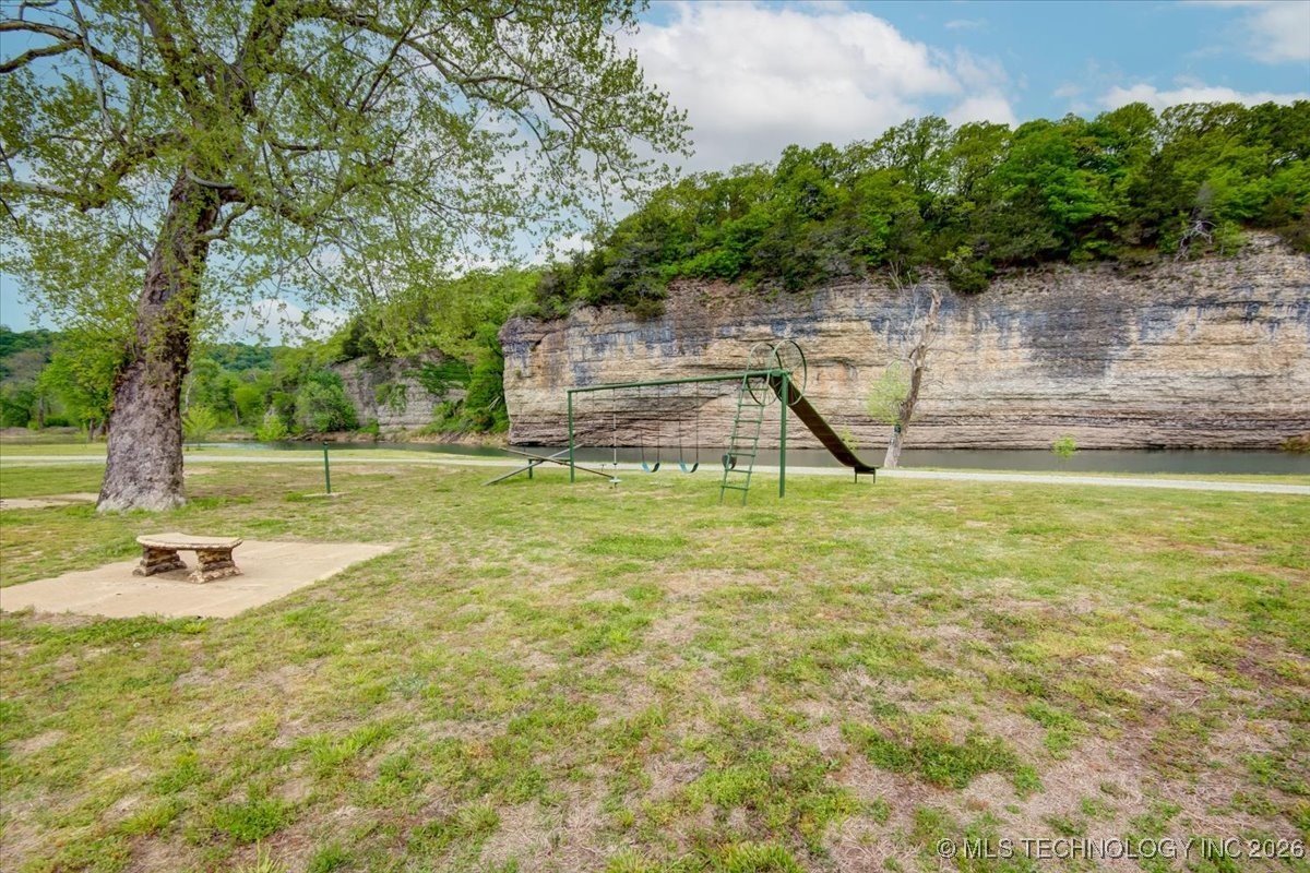 58 Oak Street Property Photo 51