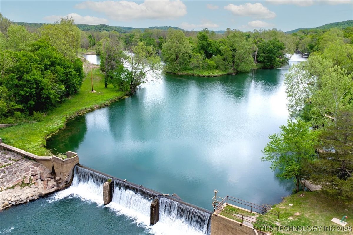 58 Oak Street Property Photo 54