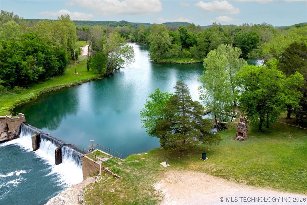 58 Oak Street Property Photo 55