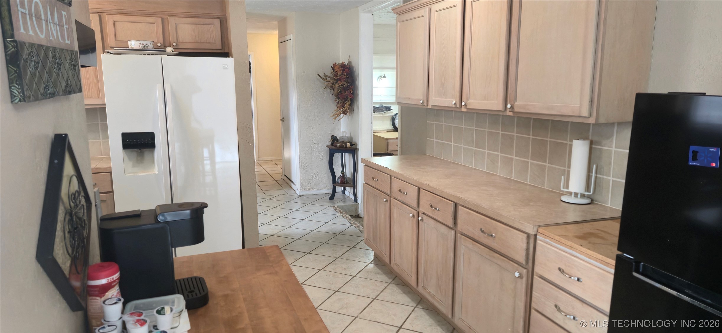 410863 E 1211 Road Property Photo 5