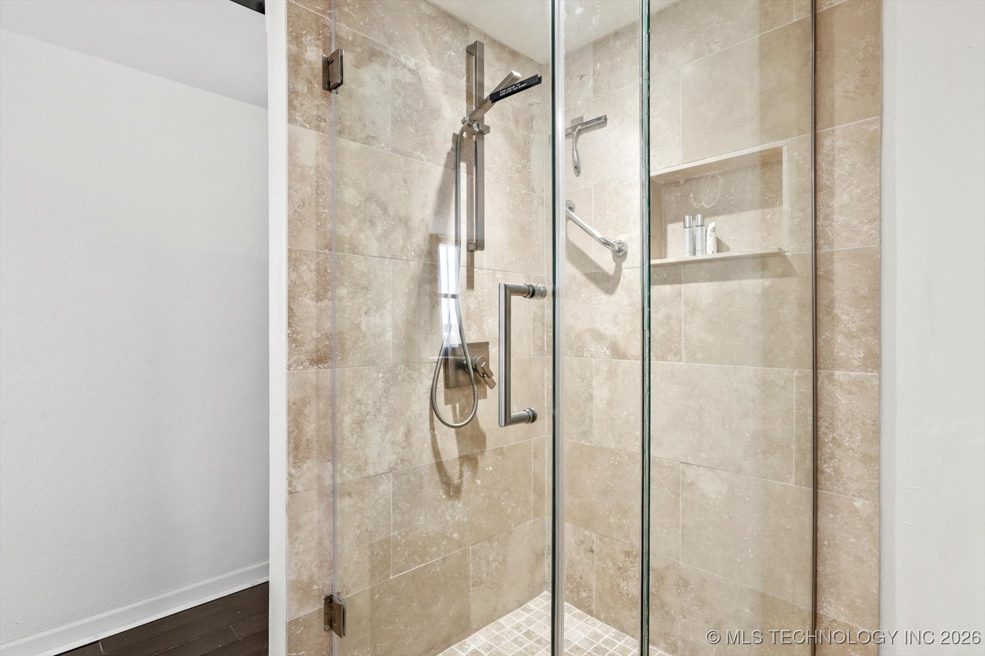 410 W 7th Street 1023 Property Photo 22