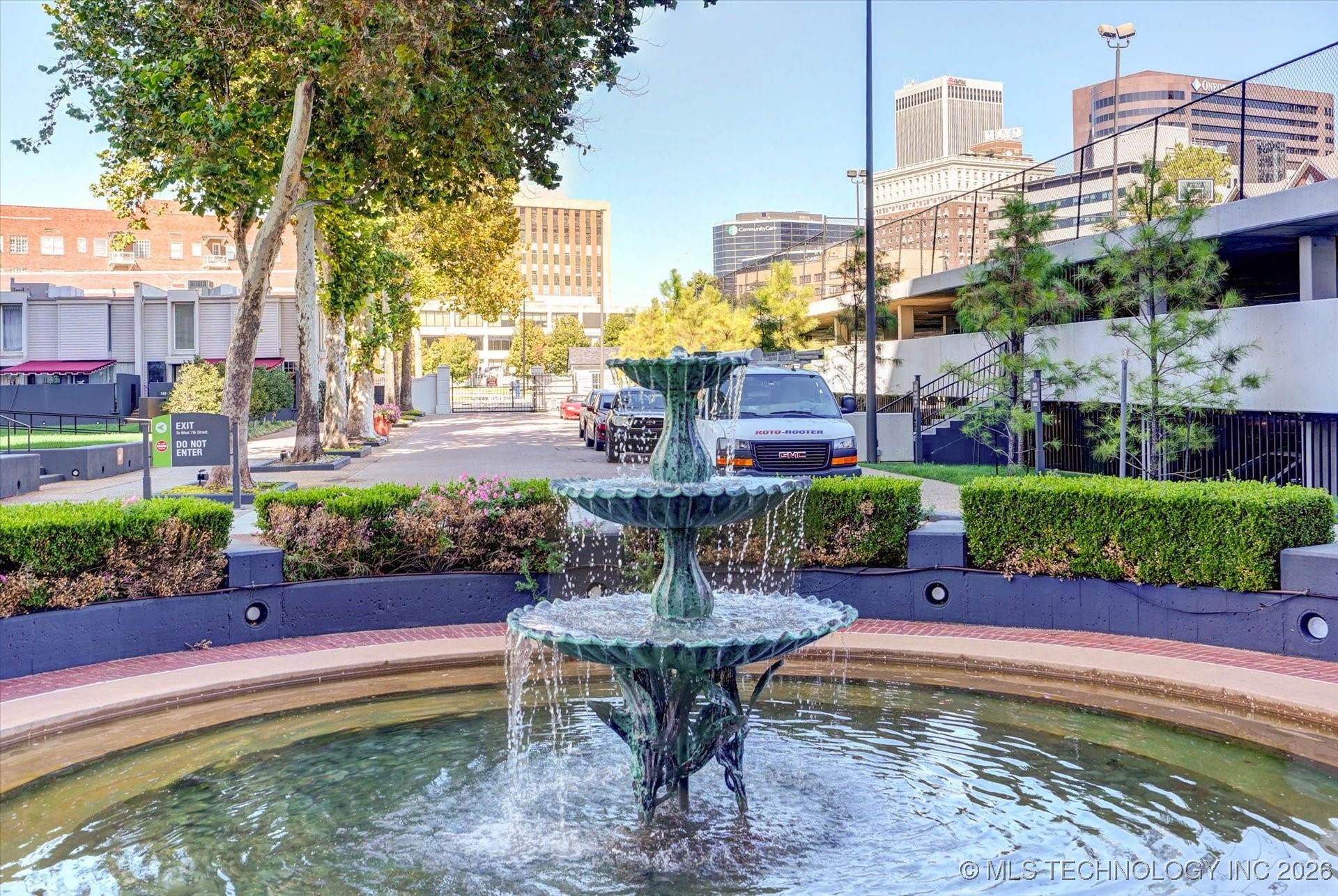 410 W 7th Street 1023 Property Photo 26