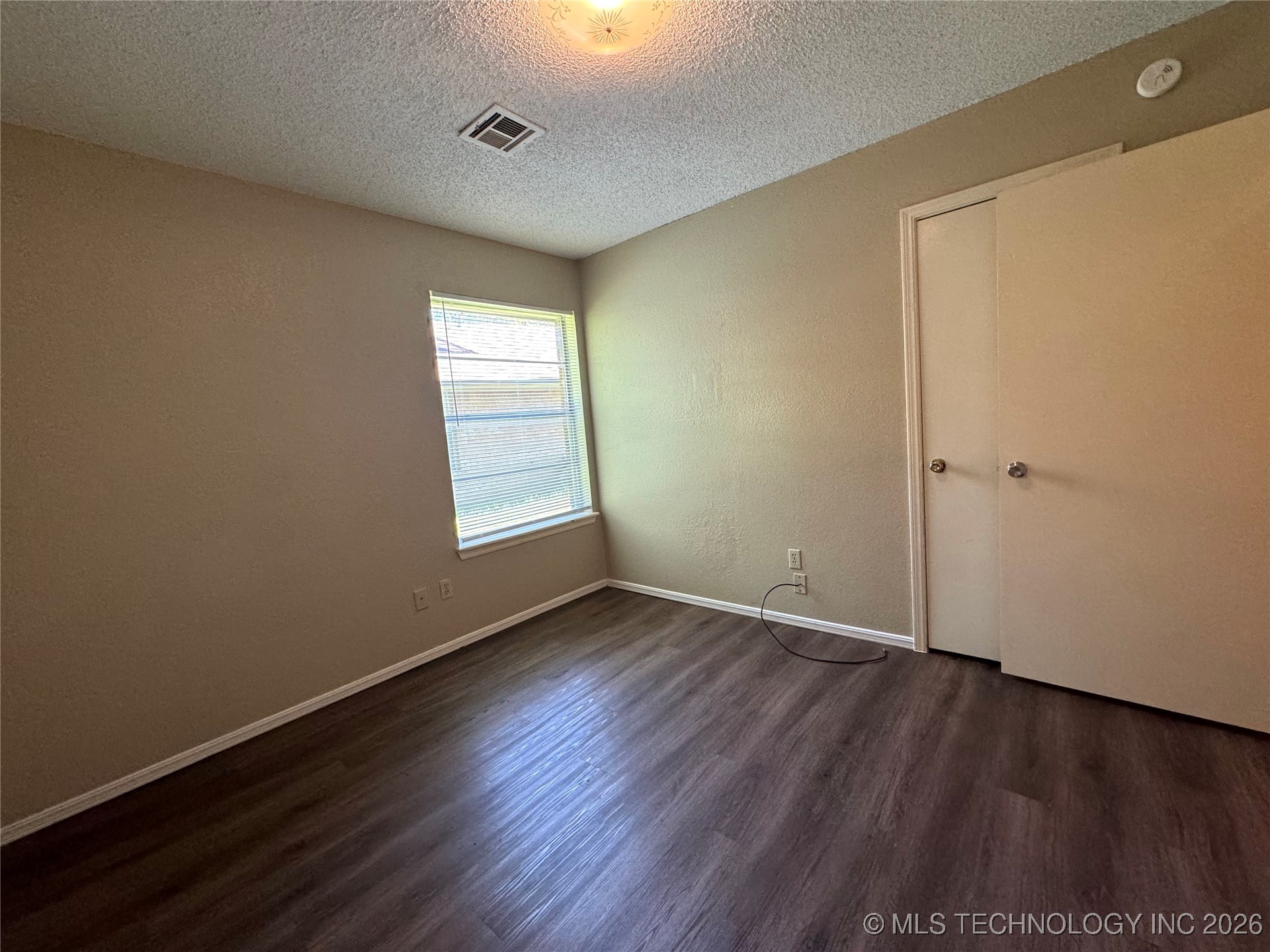 3914 S 125th East Avenue Property Photo 13