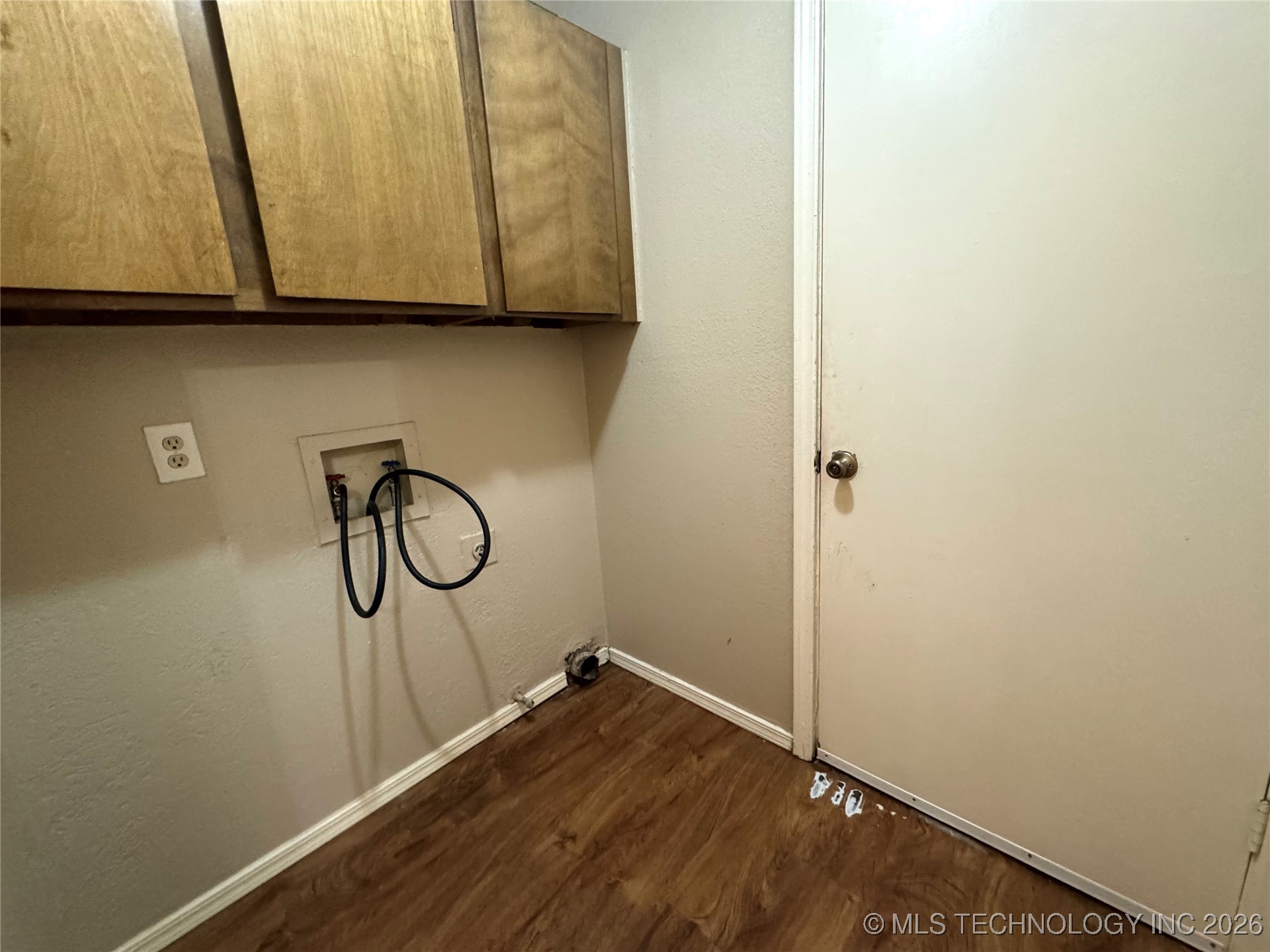 3914 S 125th East Avenue Property Photo 20