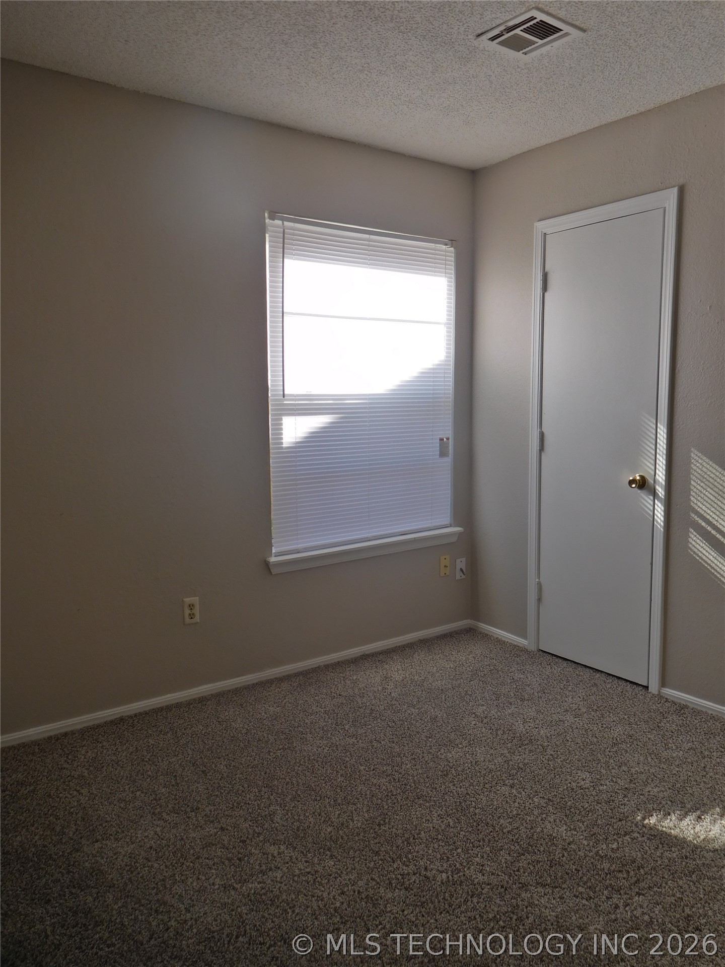 3914 S 125th East Avenue Property Photo 30