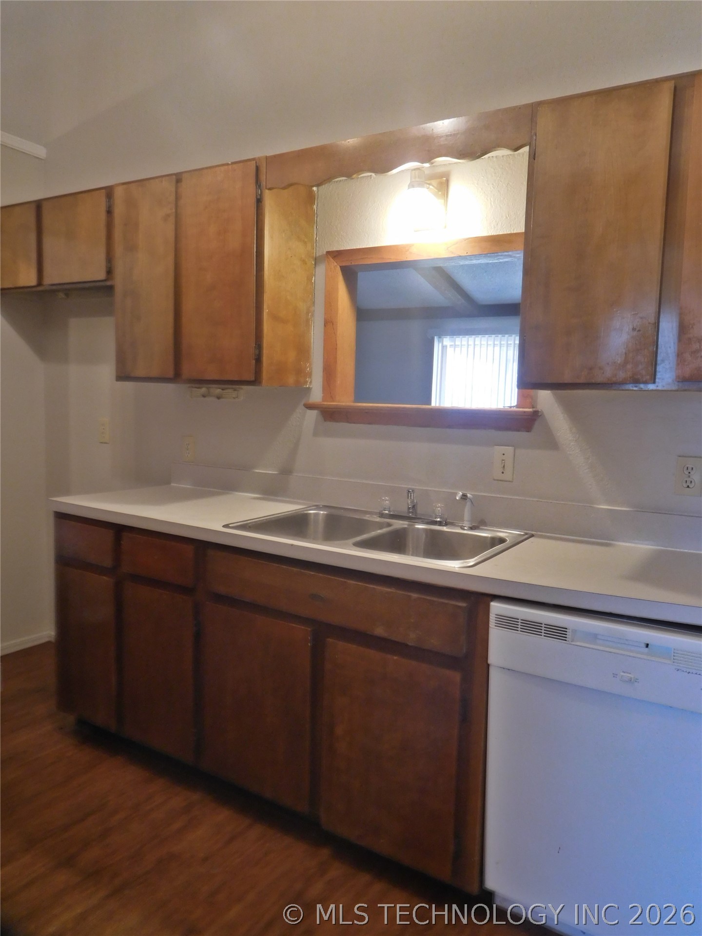 3914 S 125th East Avenue Property Photo 36