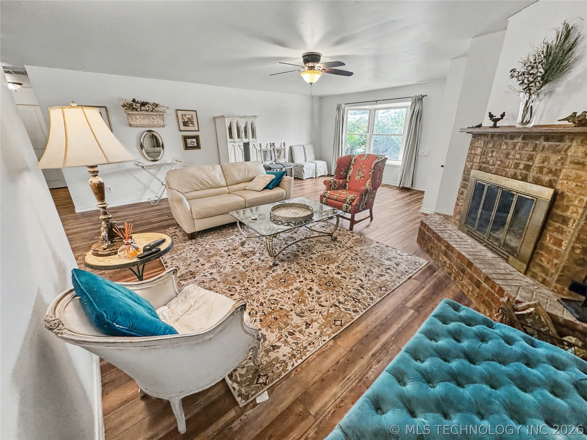 603 N Cedar Avenue Property Photo 4