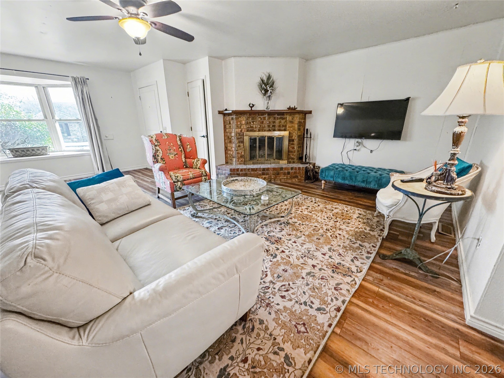 603 N Cedar Avenue Property Photo 6