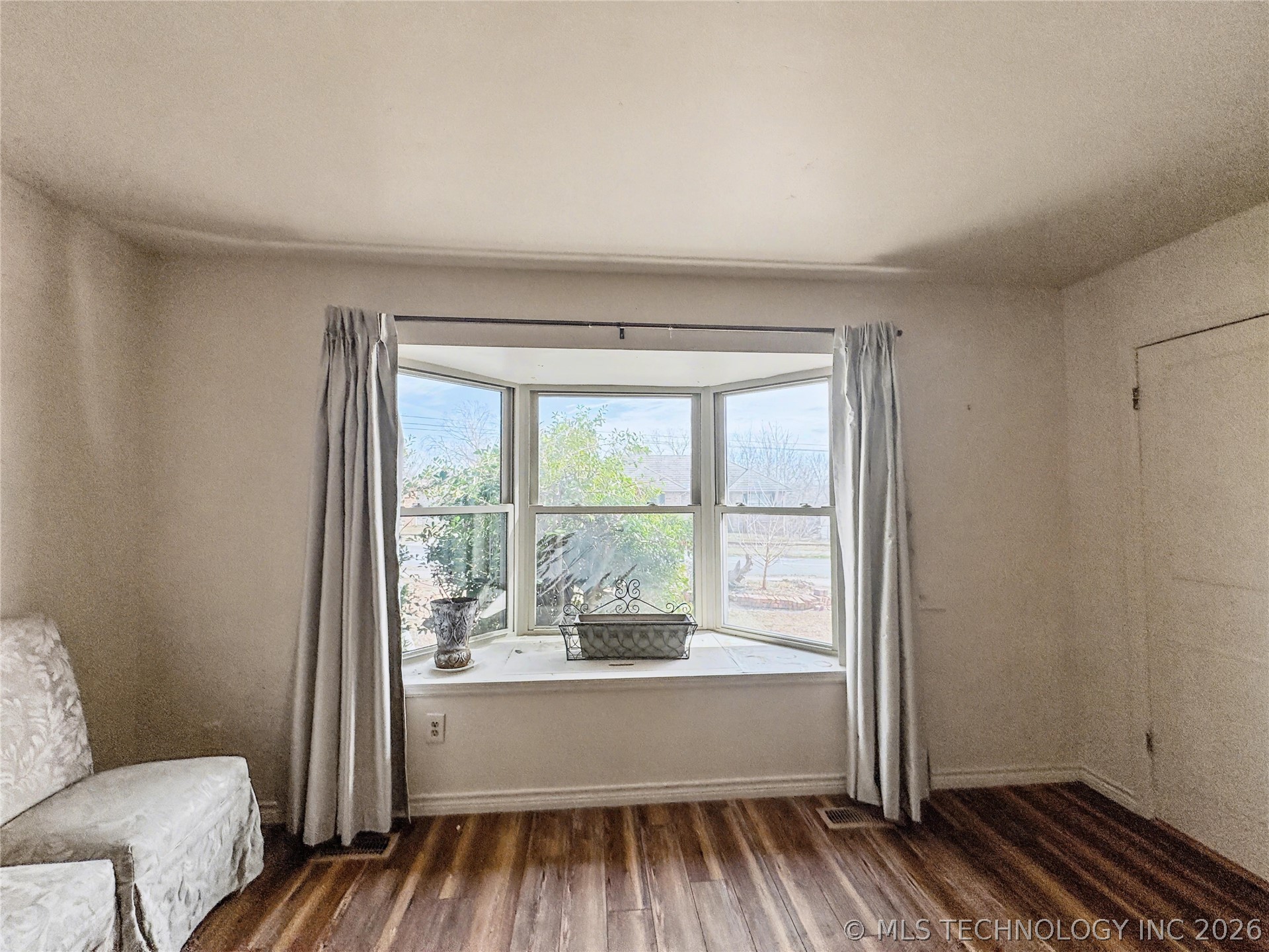 603 N Cedar Avenue Property Photo 10