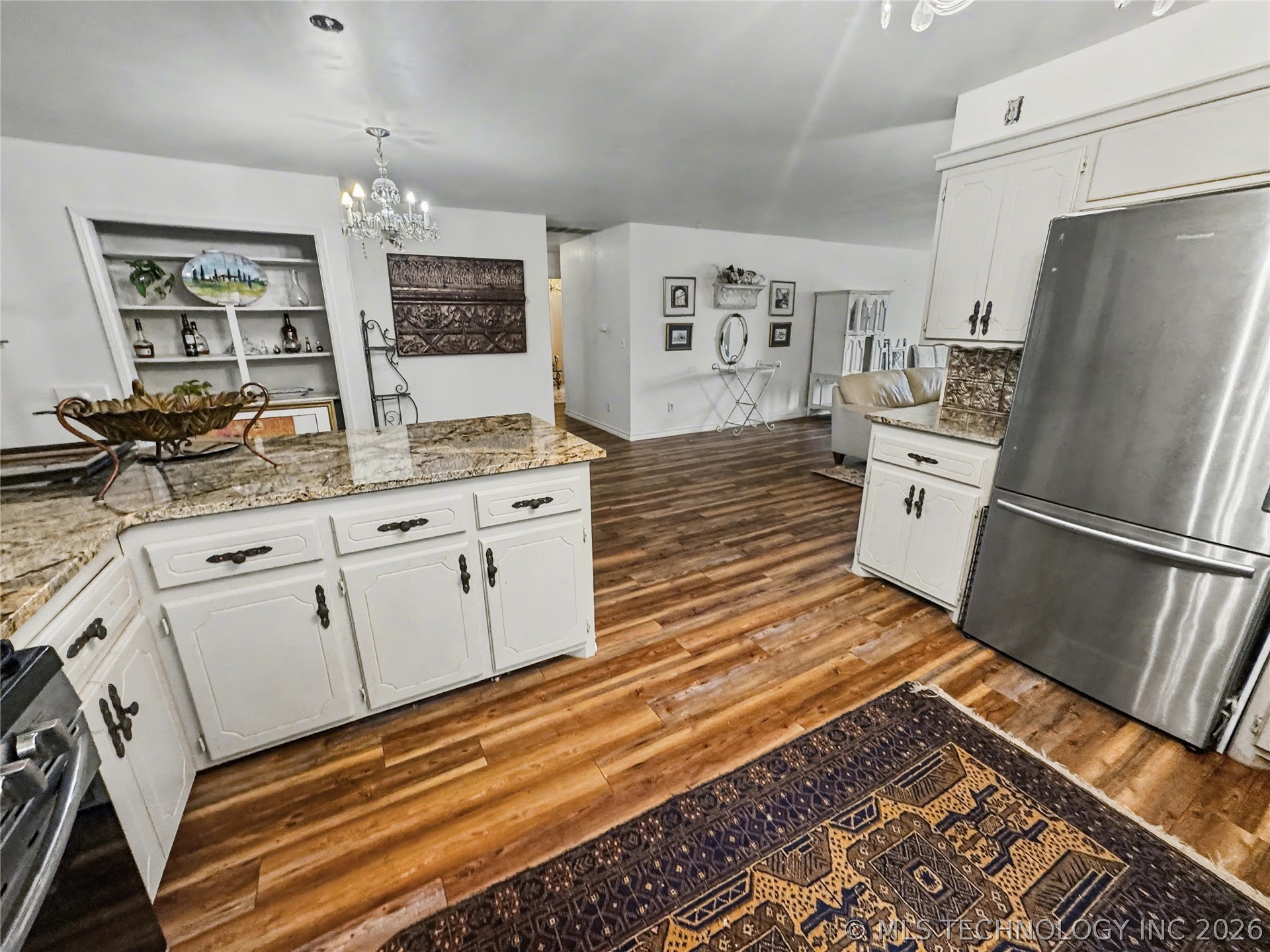 603 N Cedar Avenue Property Photo 28