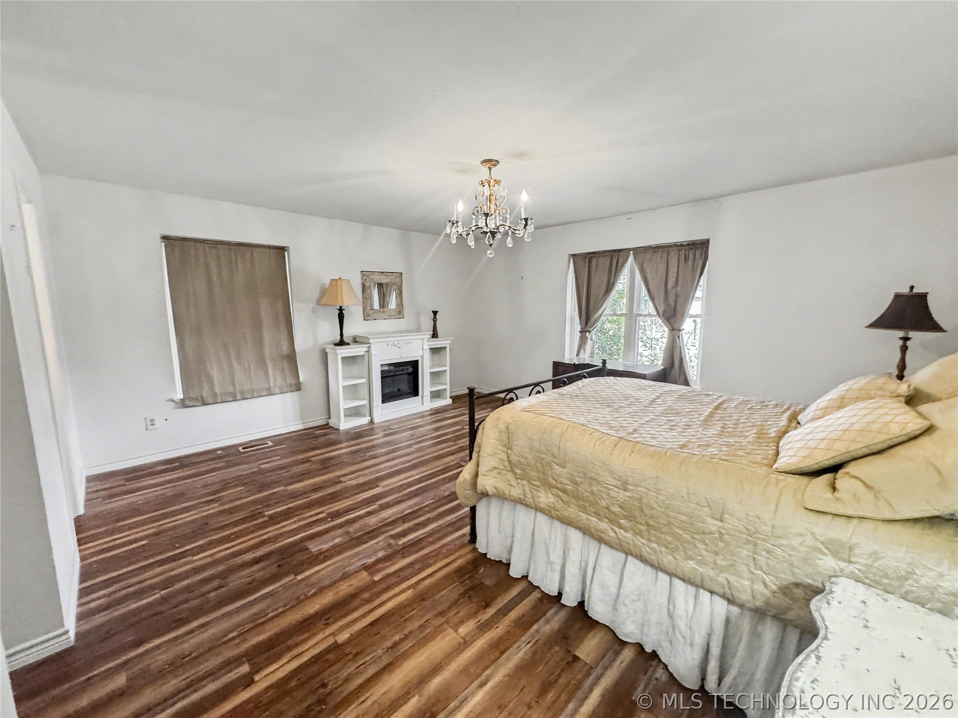 603 N Cedar Avenue Property Photo 39