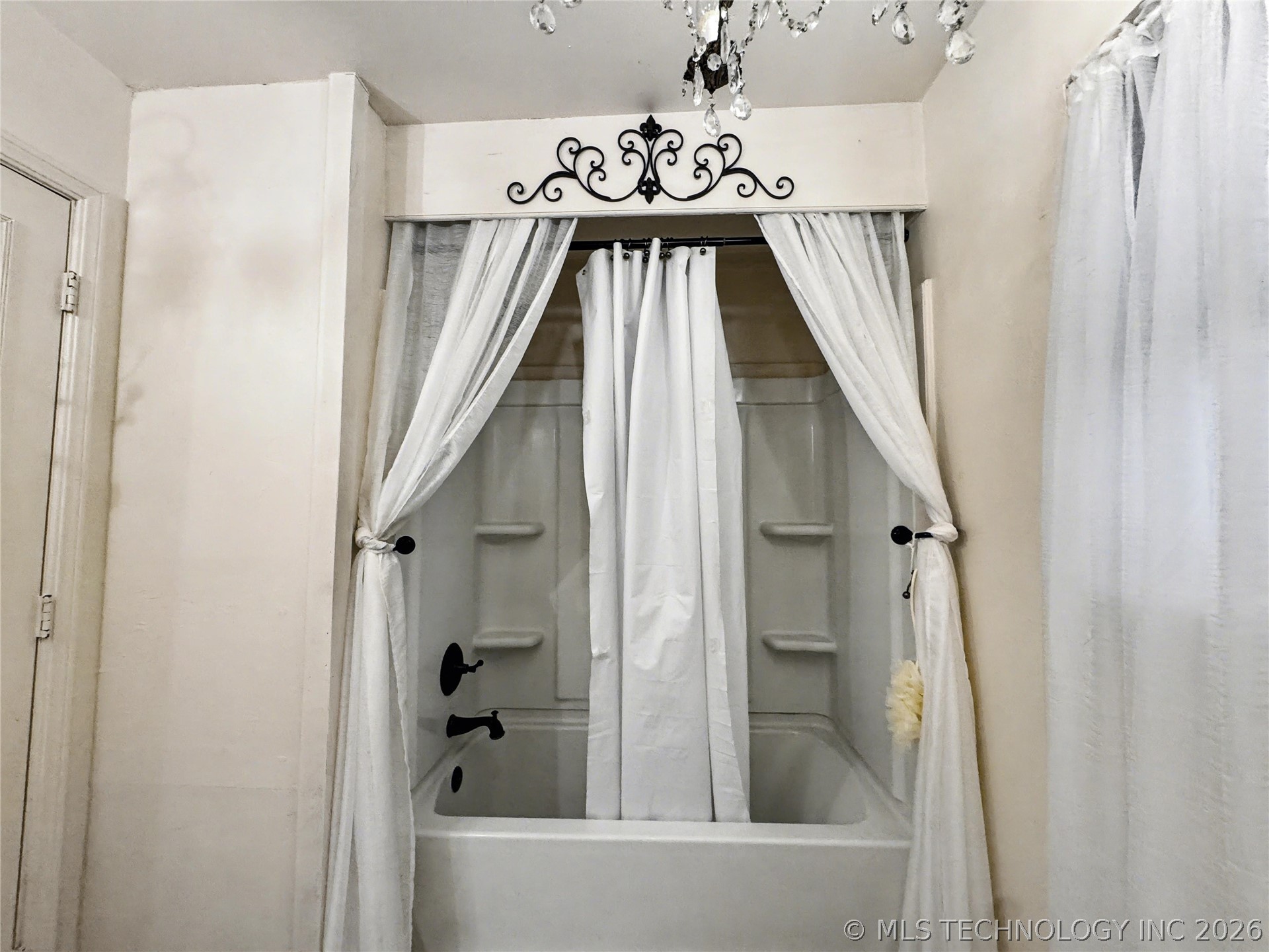 603 N Cedar Avenue Property Photo 44