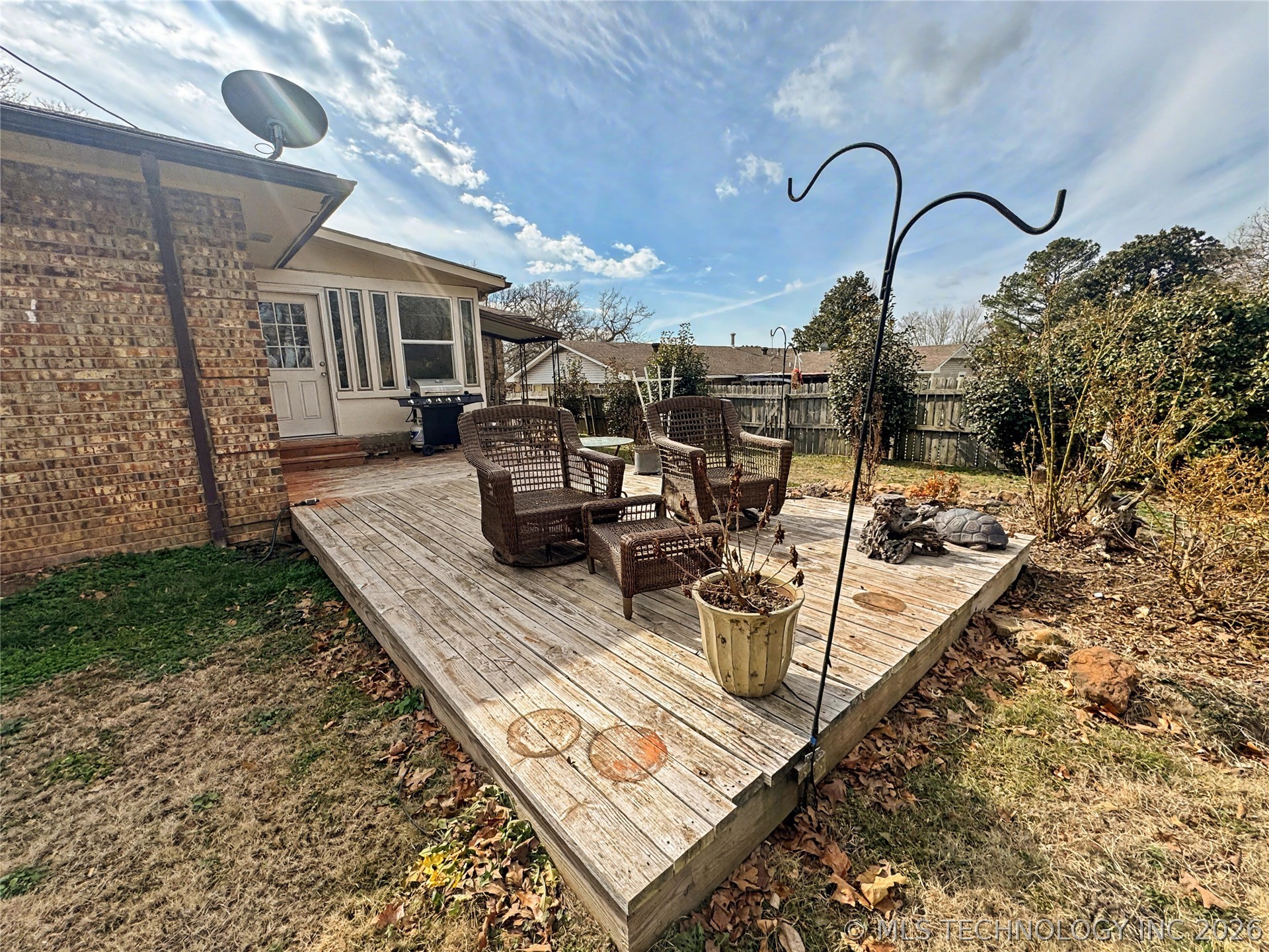 603 N Cedar Avenue Property Photo 58