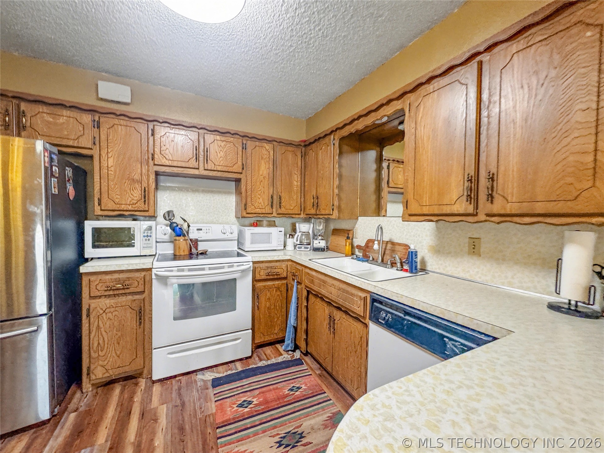 603 N Cedar Avenue Property Photo 67