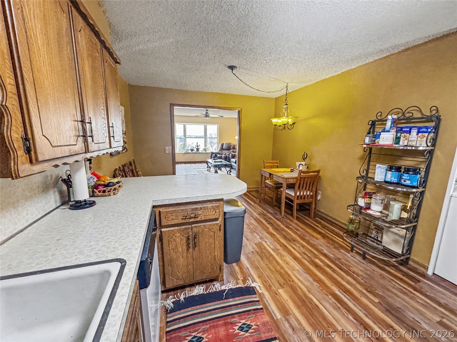 603 N Cedar Avenue Property Photo 72