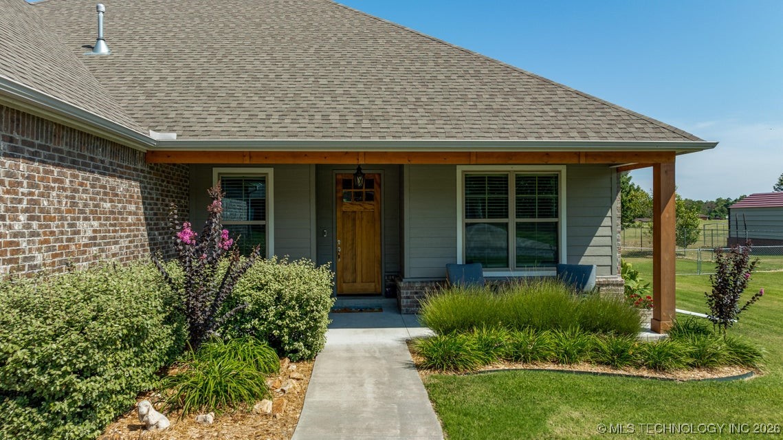 61530 E 266 Road Property Photo 4