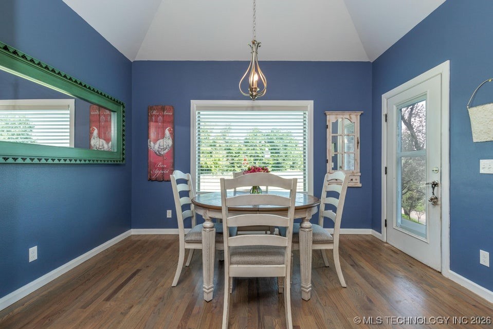 61530 E 266 Road Property Photo 17