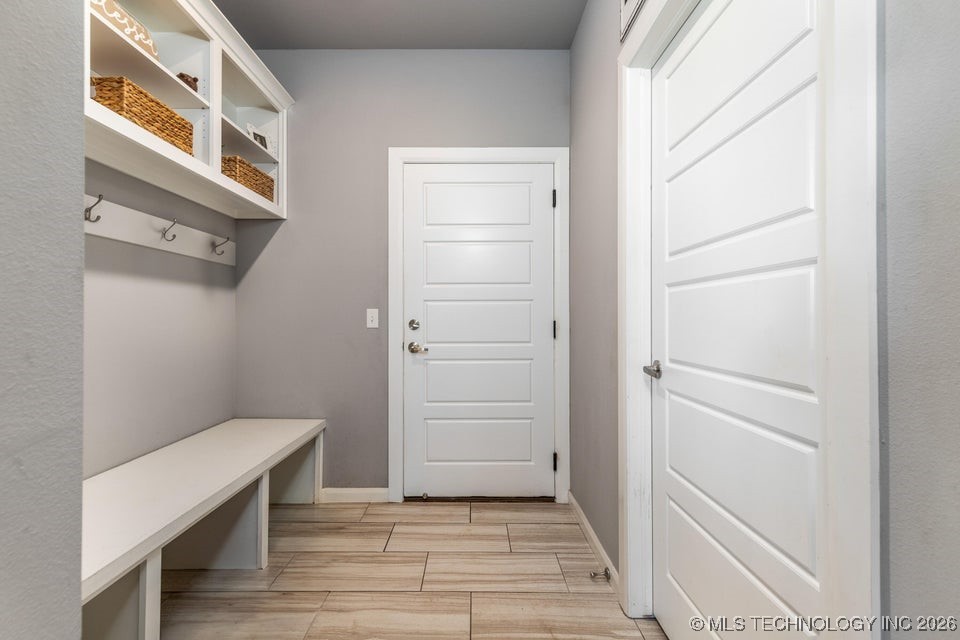 61530 E 266 Road Property Photo 32