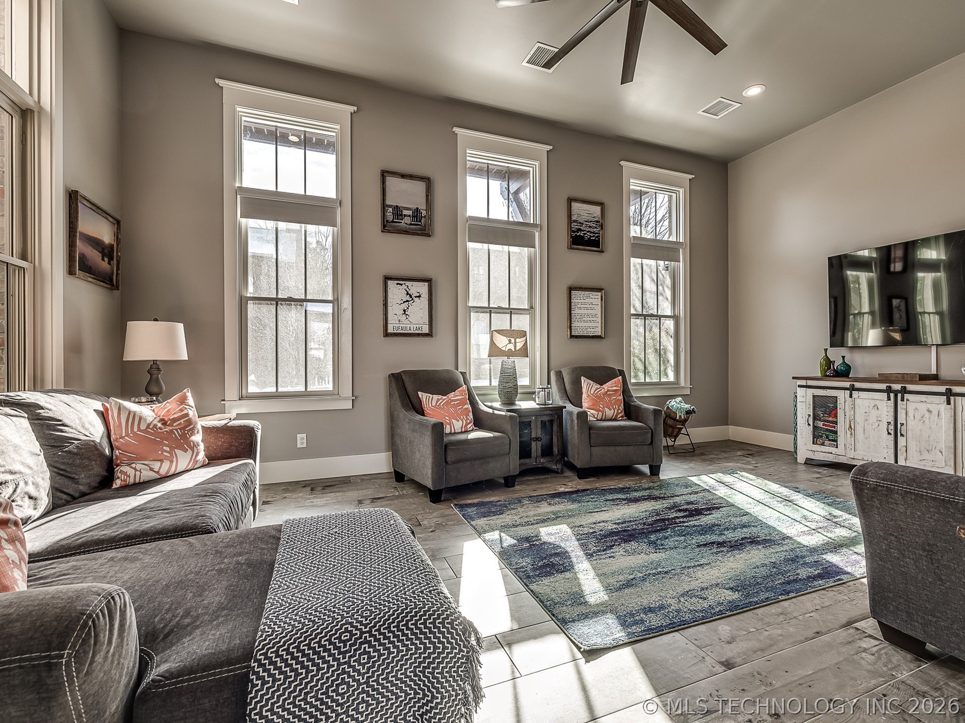 41 Park Street Property Photo 12