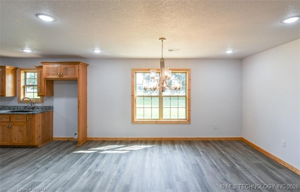 112443 S 4610 Property Photo 6