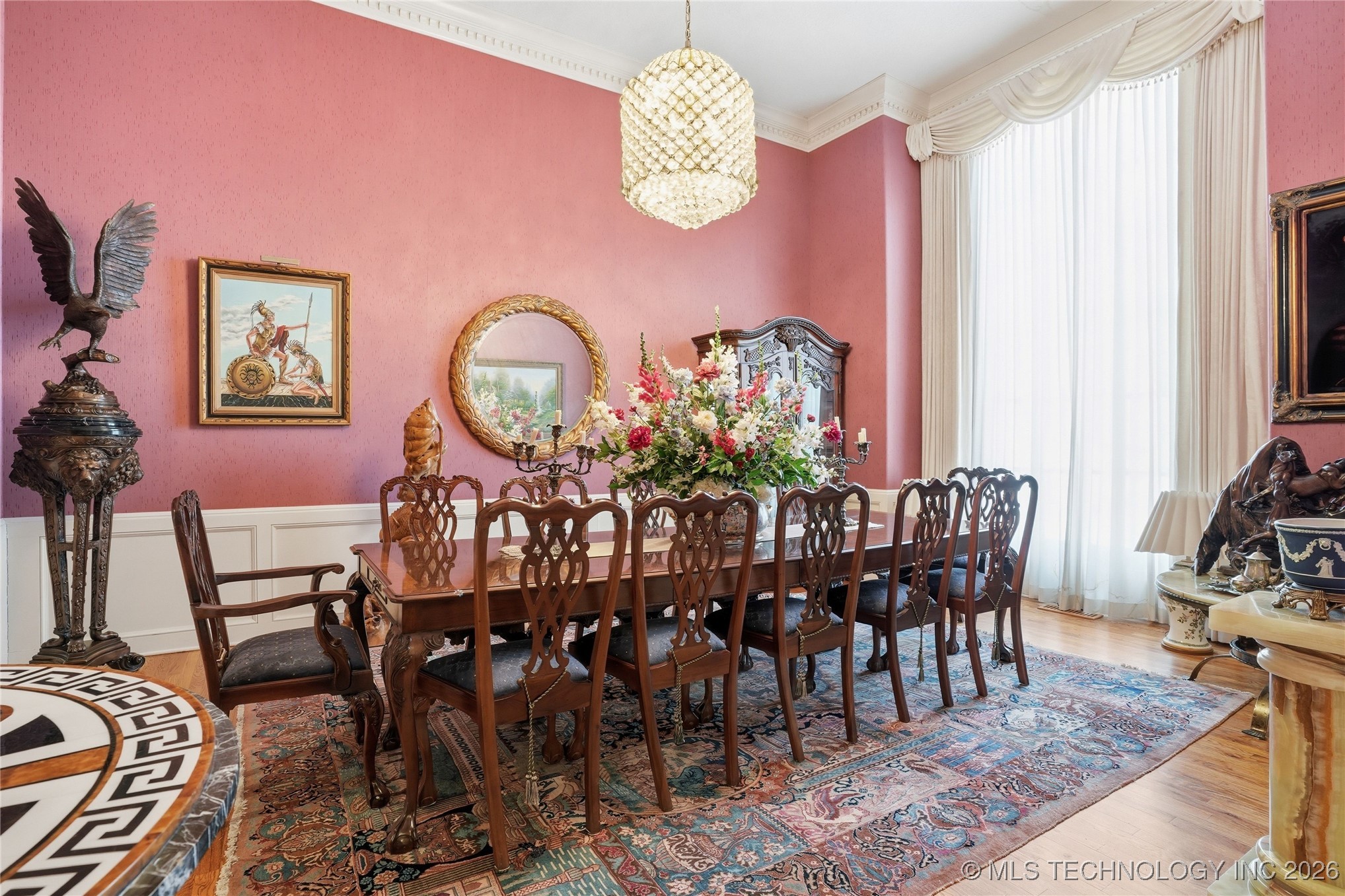 8626 S Florence Avenue Property Photo 8