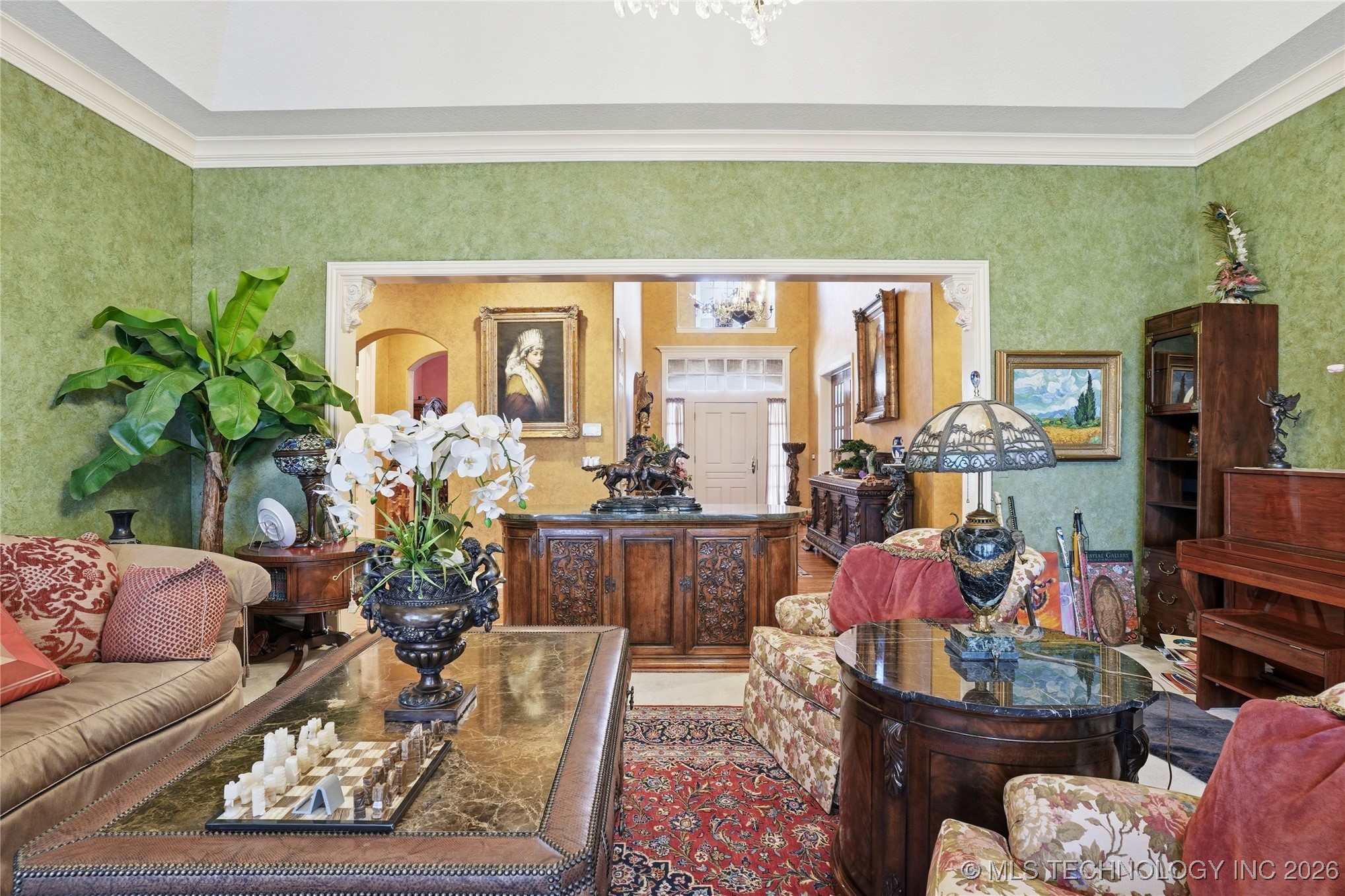 8626 S Florence Avenue Property Photo 17