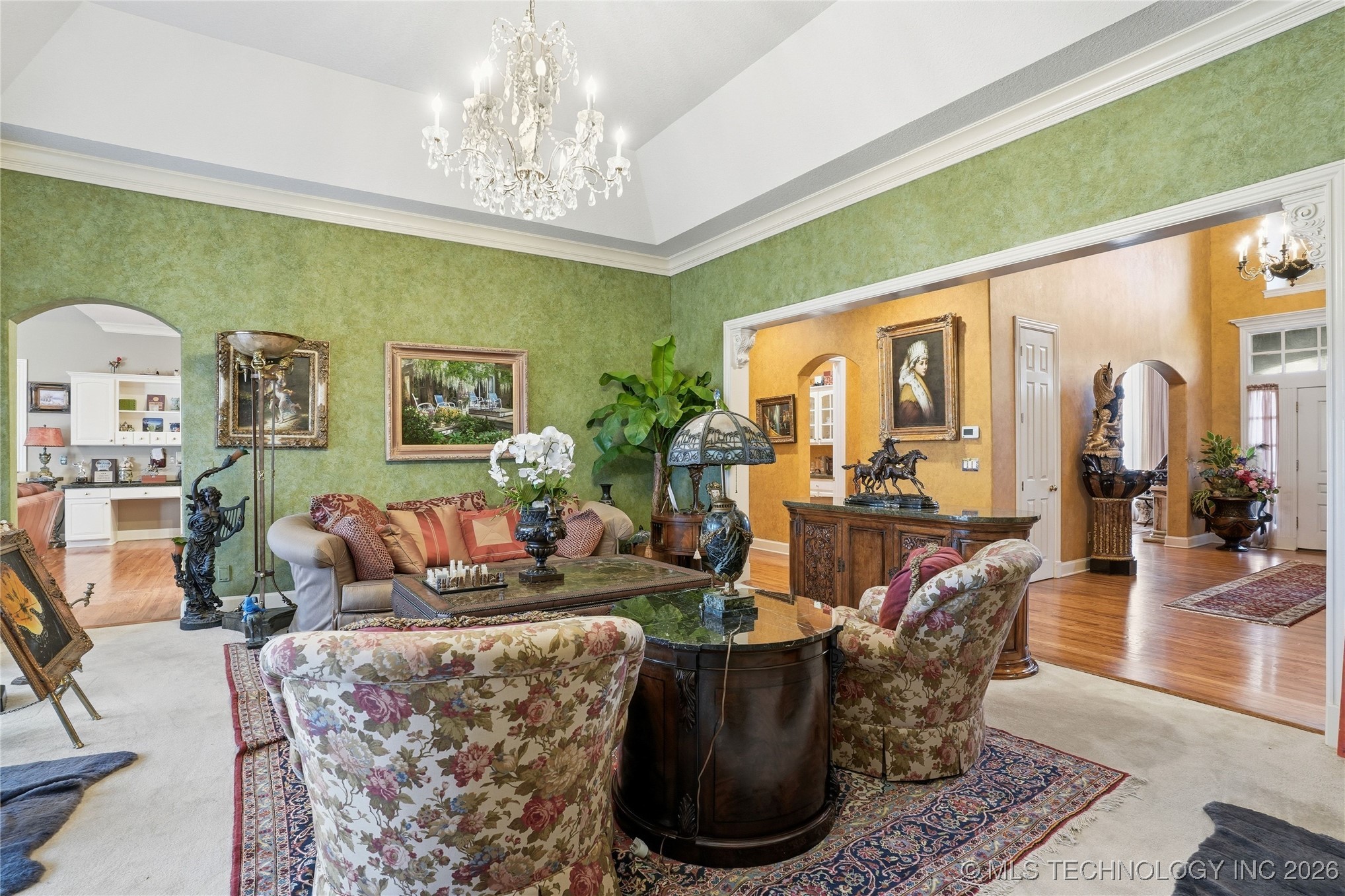 8626 S Florence Avenue Property Photo 18