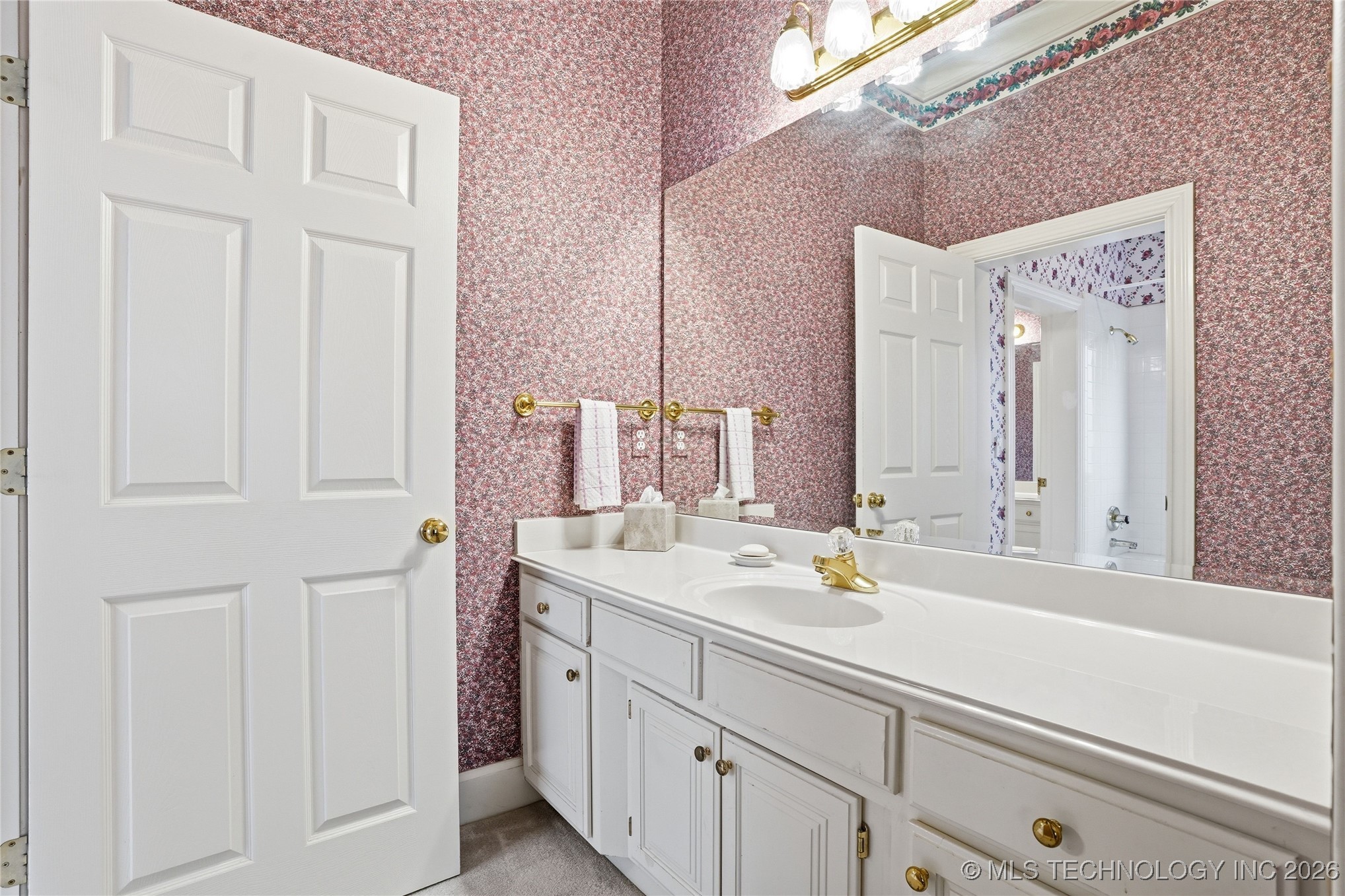 8626 S Florence Avenue Property Photo 46