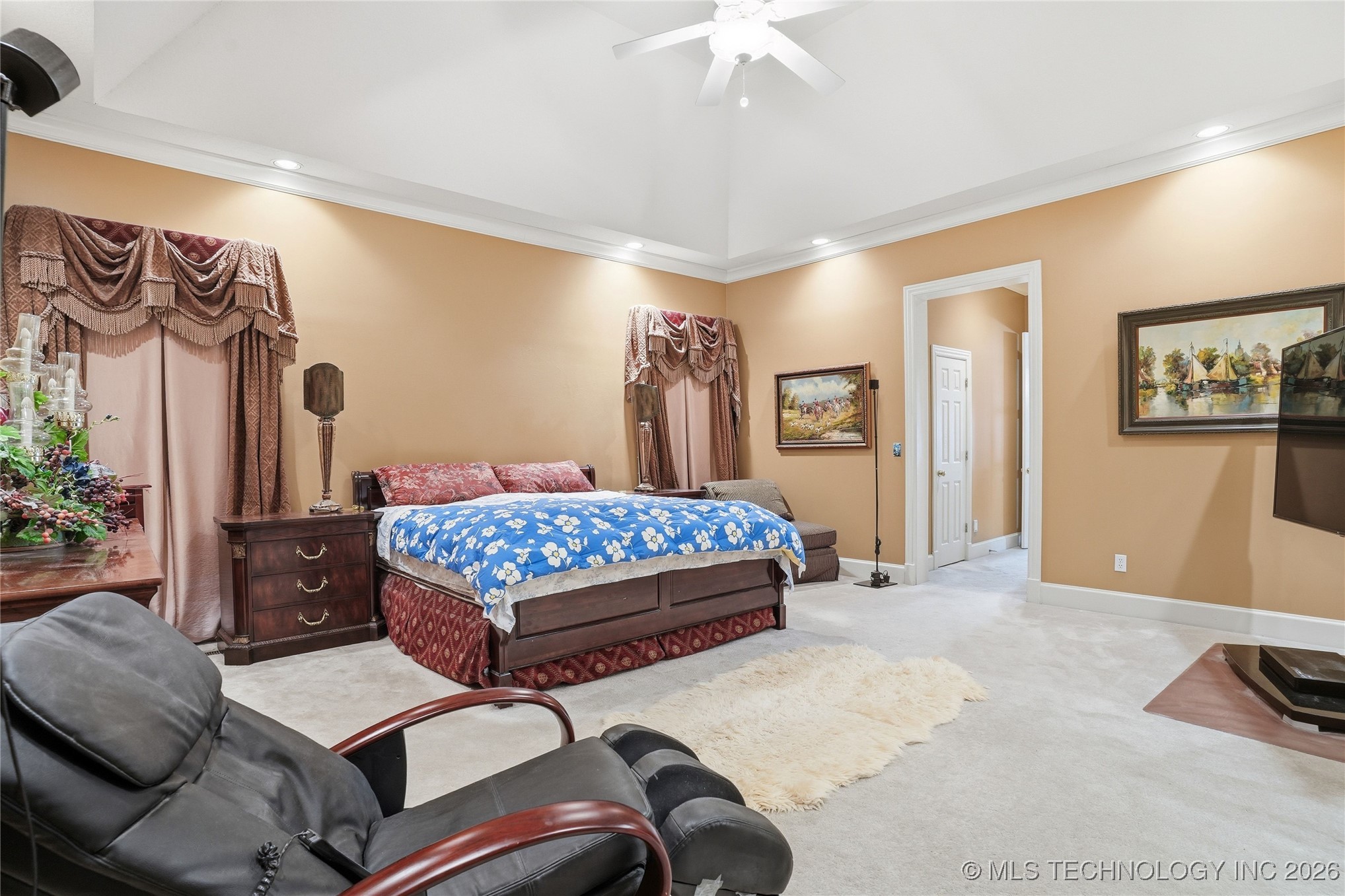 8626 S Florence Avenue Property Photo 52