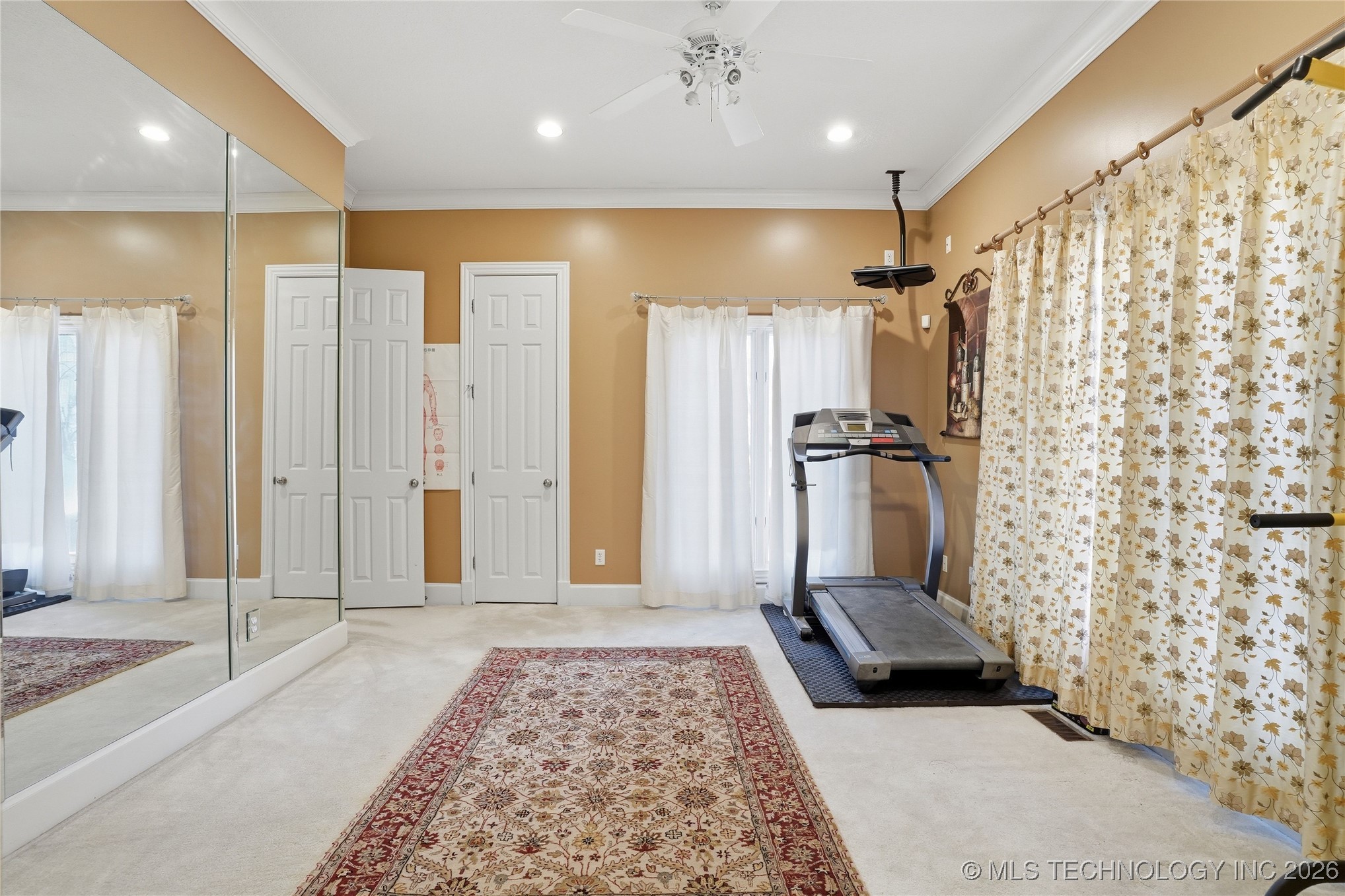 8626 S Florence Avenue Property Photo 62