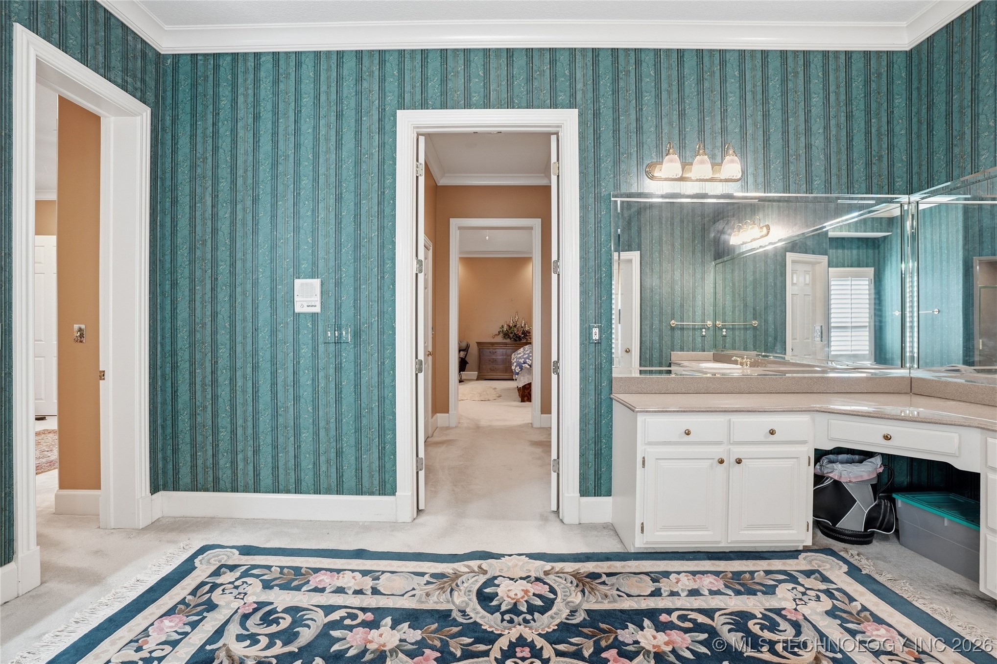 8626 S Florence Avenue Property Photo 75